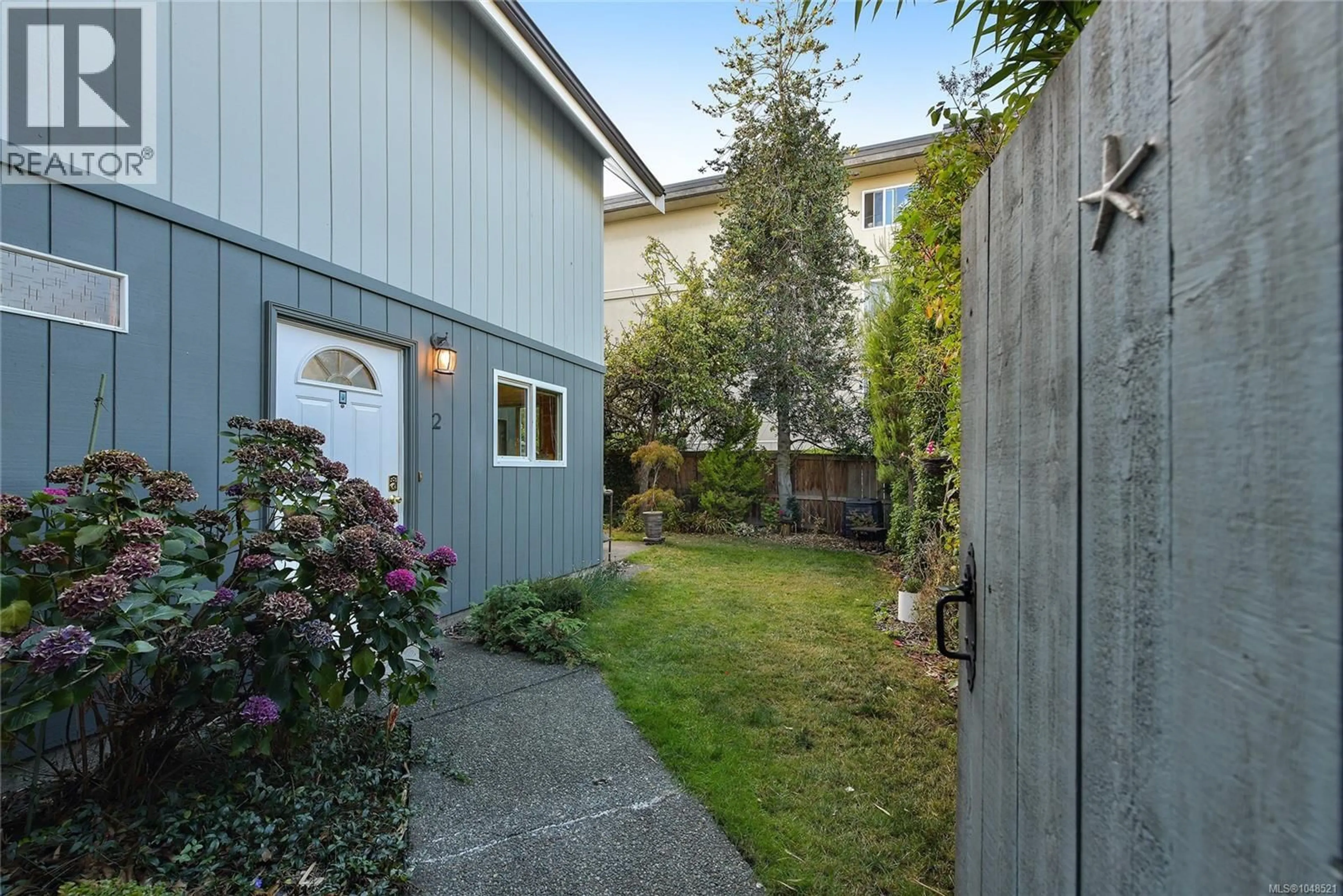 Patio, street for 2 - 444 MICHIGAN STREET, Victoria British Columbia V8V1R5