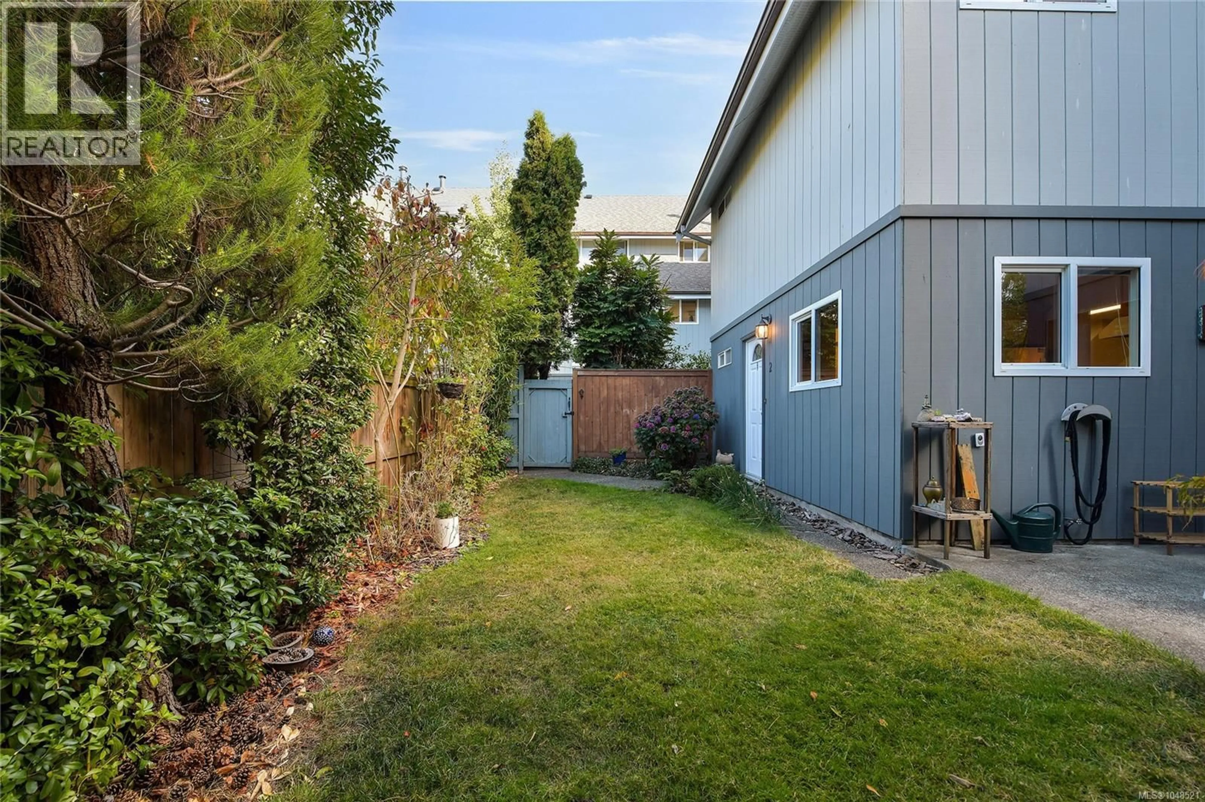 Patio, street for 2 - 444 MICHIGAN STREET, Victoria British Columbia V8V1R5