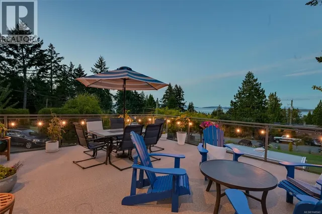 8566 MOXON TERRACE, North Saanich 3