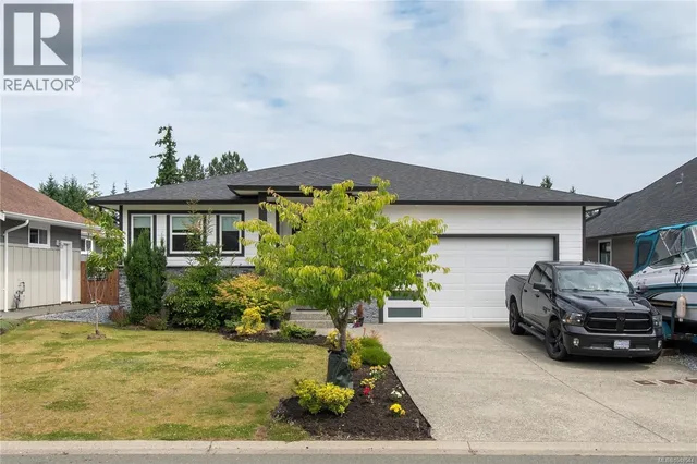 720 SITKA STREET, Campbell River 2