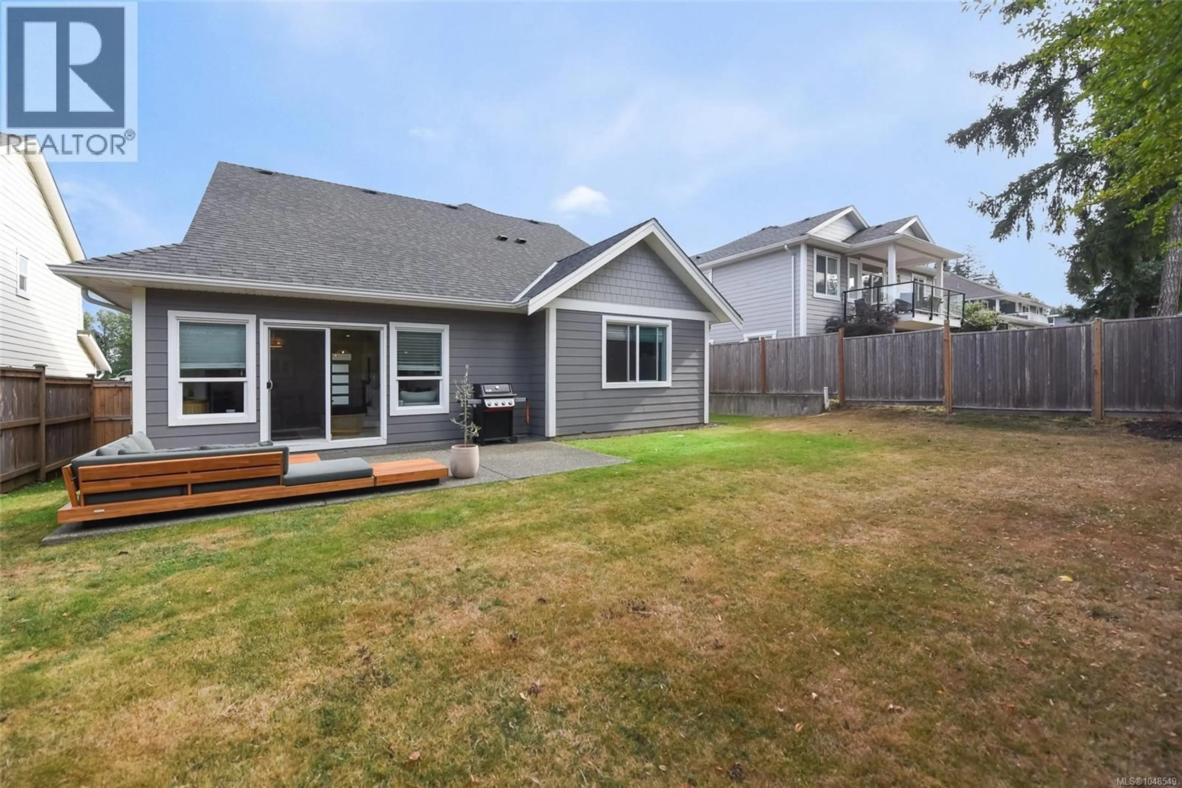 Home with vinyl exterior material, unknown for 2559 BROOKFIELD DRIVE, Courtenay British Columbia V9N0E6
