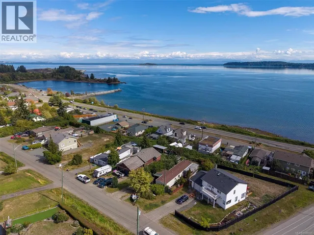 5580 HORNE STREET, Union Bay 5
