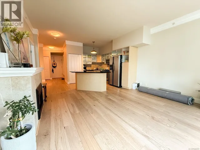 303 - 845 YATES STREET, Victoria 4