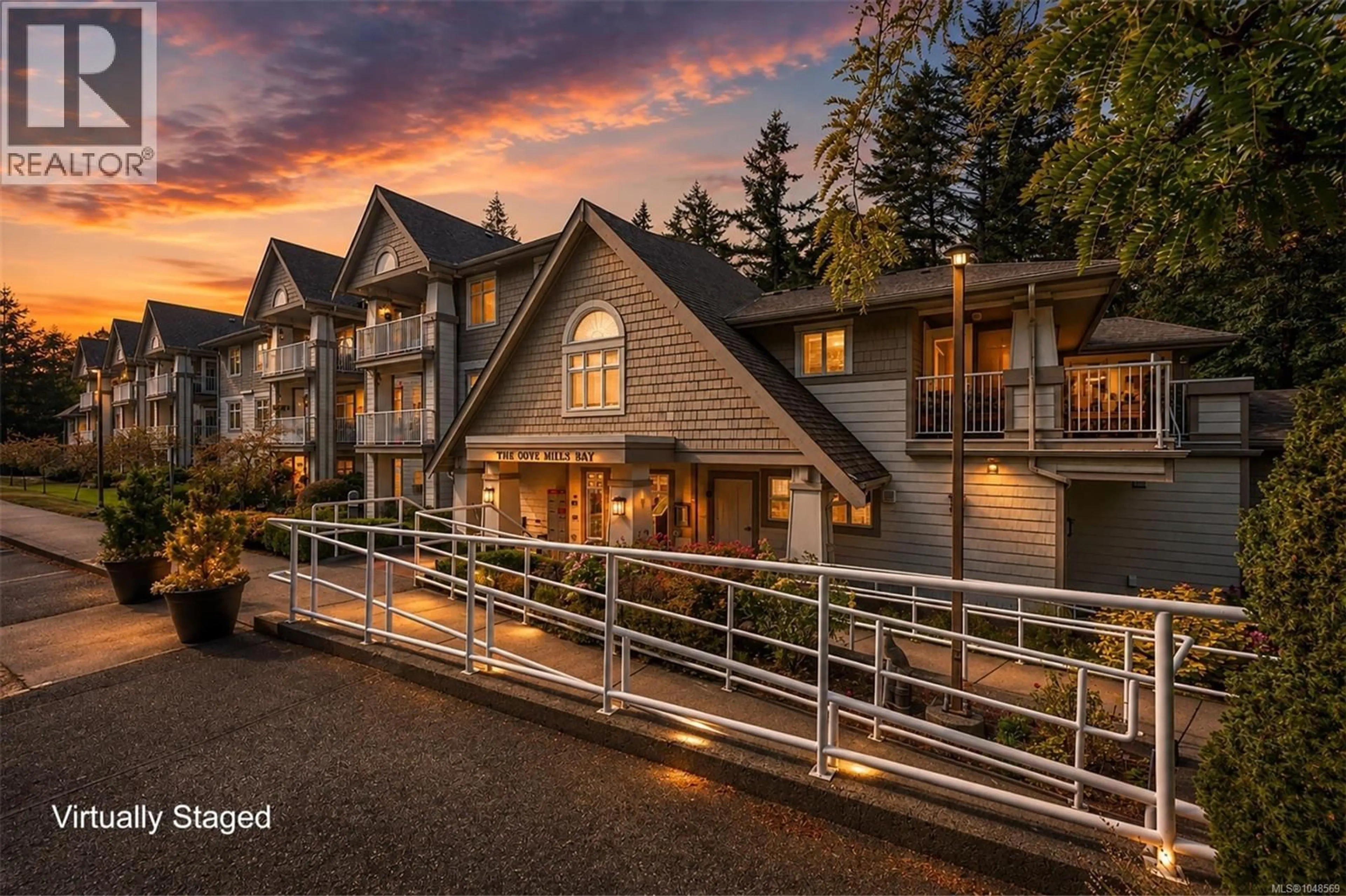 Patio, mountain view for 213 - 2777 BARRY ROAD, Mill Bay British Columbia V8H1K9