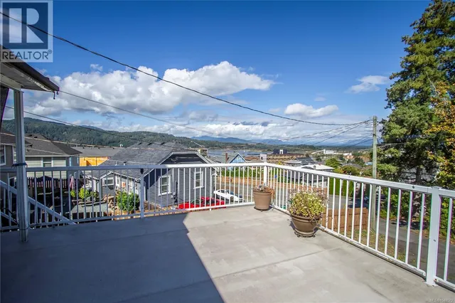 4671 ARGYLE STREET, Port Alberni 3
