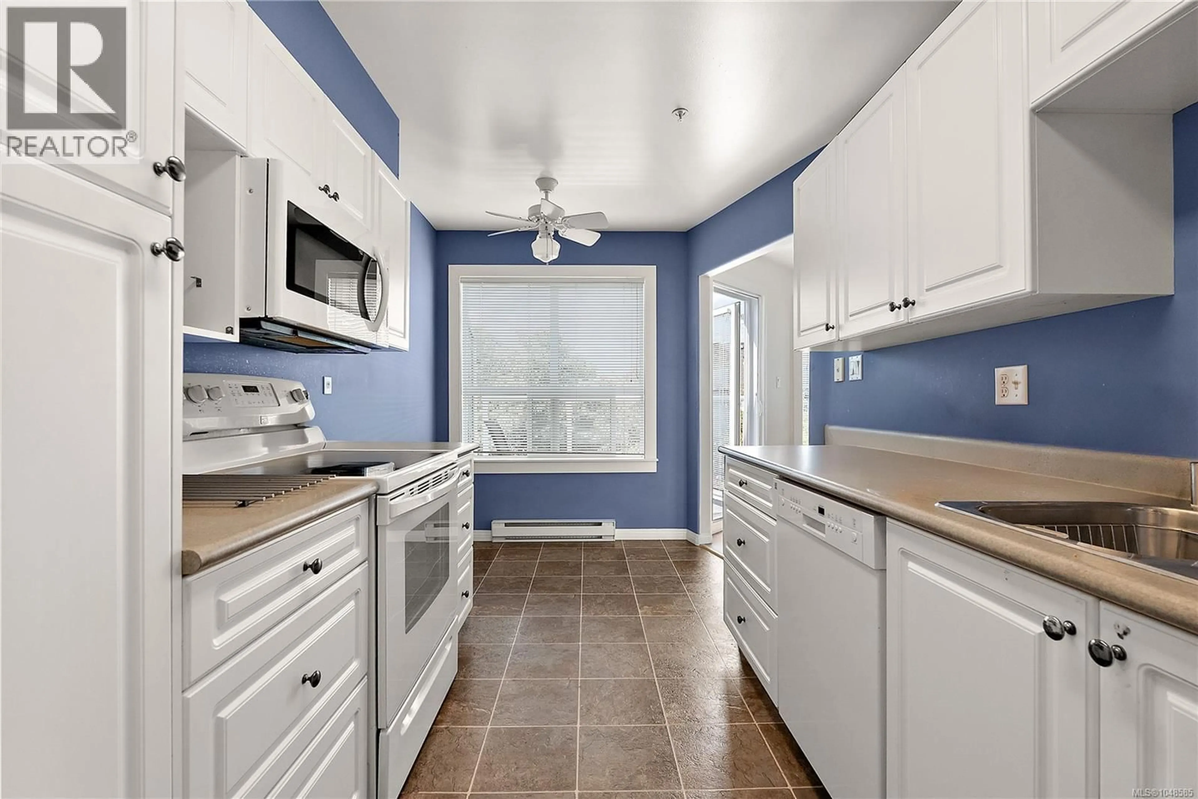 Standard kitchen, ceramic/tile floor for 301 - 2440 OAKVILLE AVENUE, Sidney British Columbia V8L5Y4