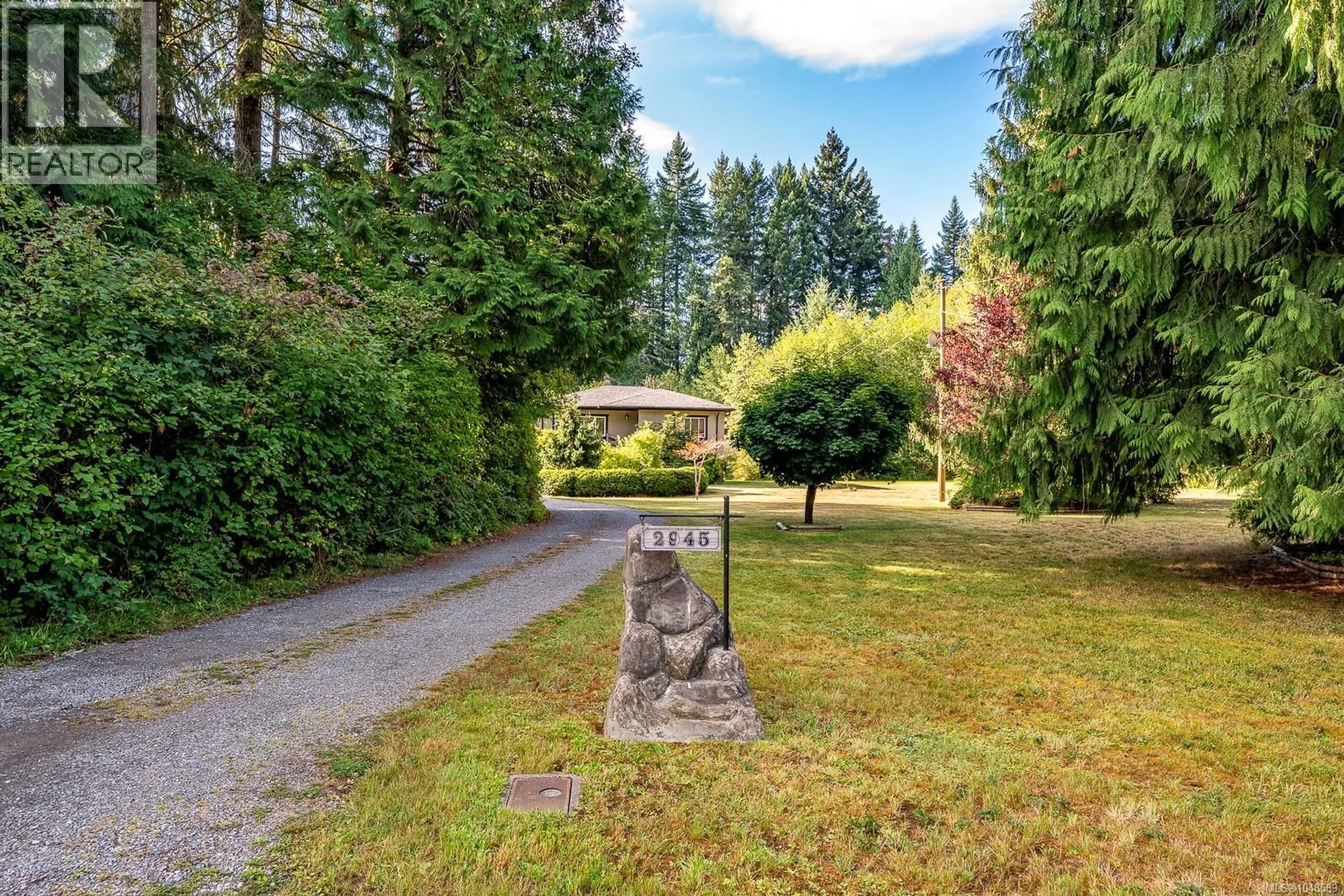 A pic from outside/outdoor area/front of a property/back of a property/a pic from drone, unknown for 2945 ROYSTON ROAD, Cumberland British Columbia V0R1S0