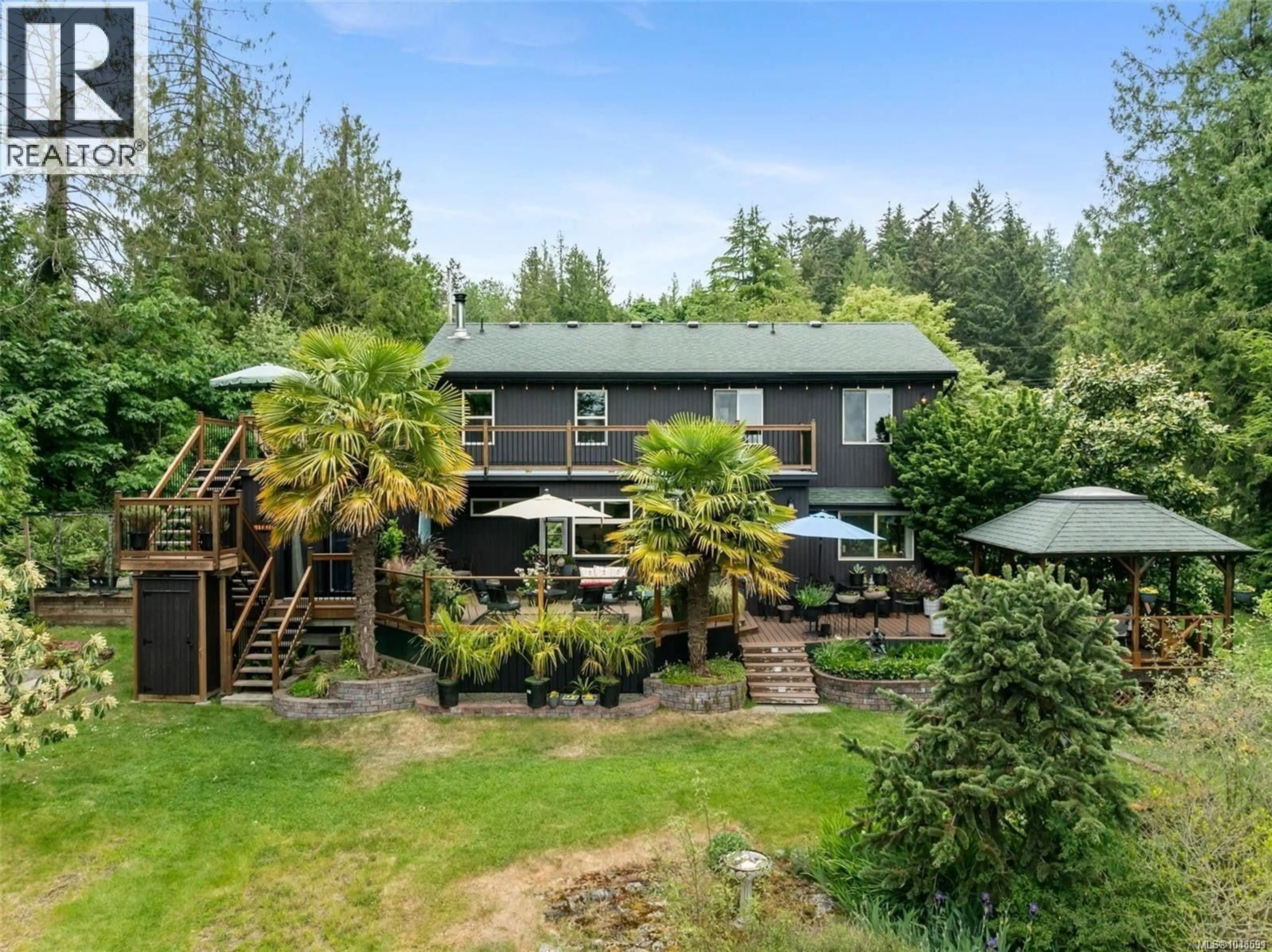 A pic from outside/outdoor area/front of a property/back of a property/a pic from drone, unknown for 11007 CEDAR LANE, North Saanich British Columbia V8L5R1