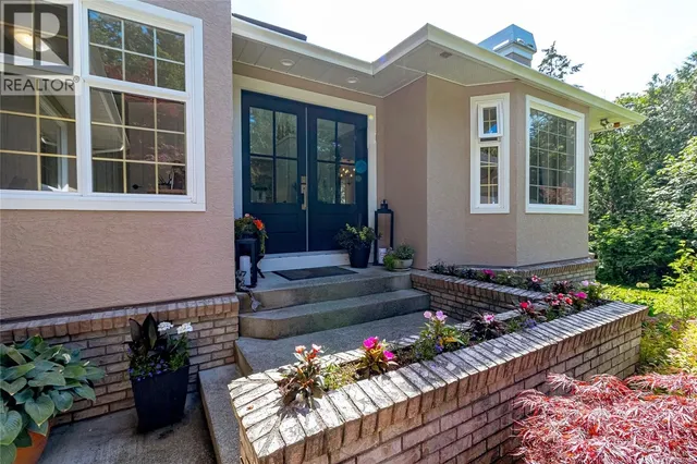 1650 TATLOW ROAD, North Saanich 5