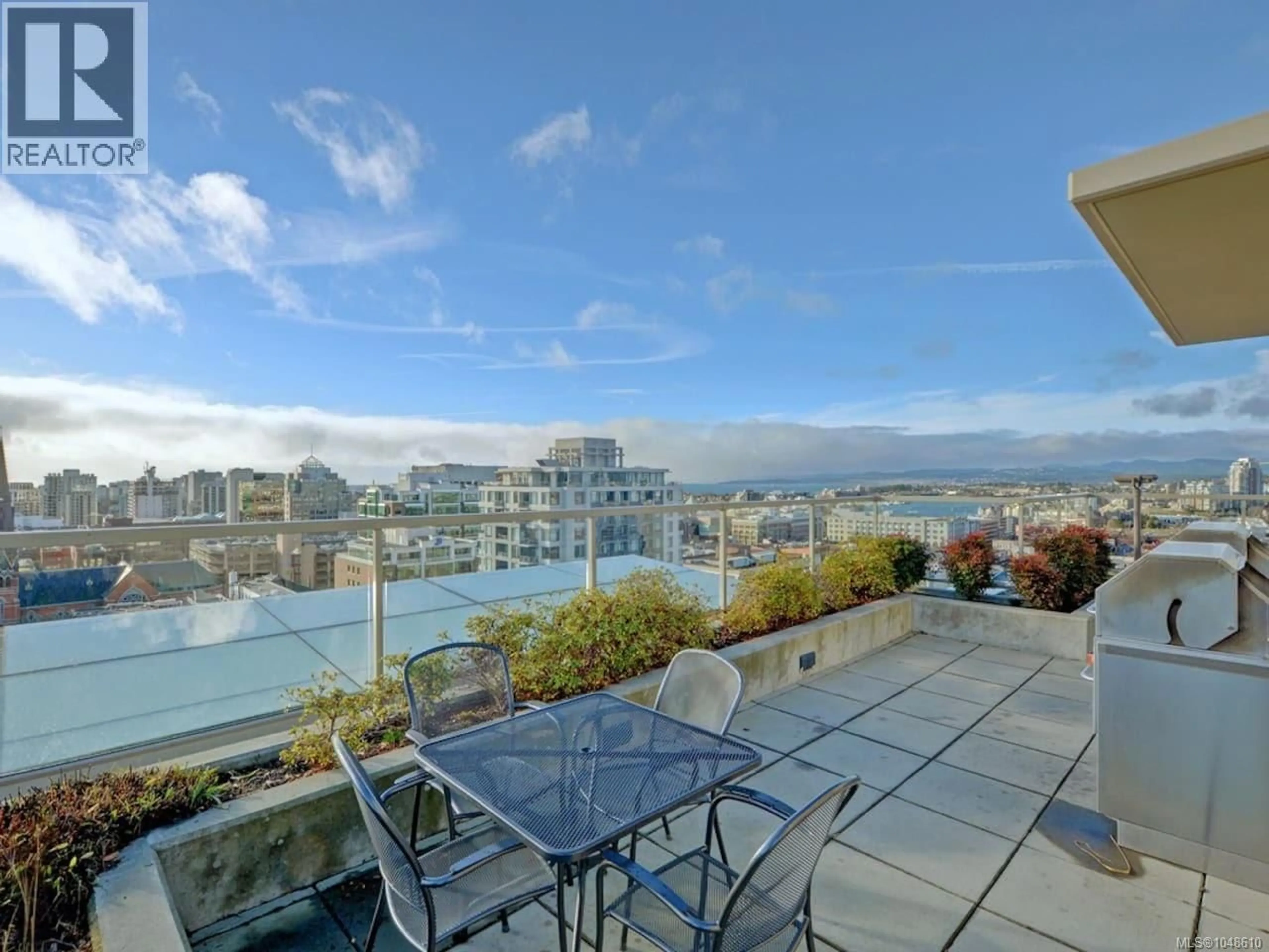 Patio, water/lake/river/ocean view for 902 - 760 JOHNSON STREET, Victoria British Columbia V8W1N1
