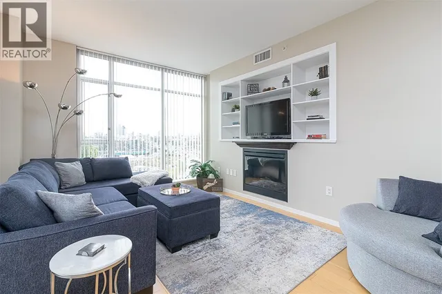 313 - 100 SAGHALIE ROAD, Victoria 5