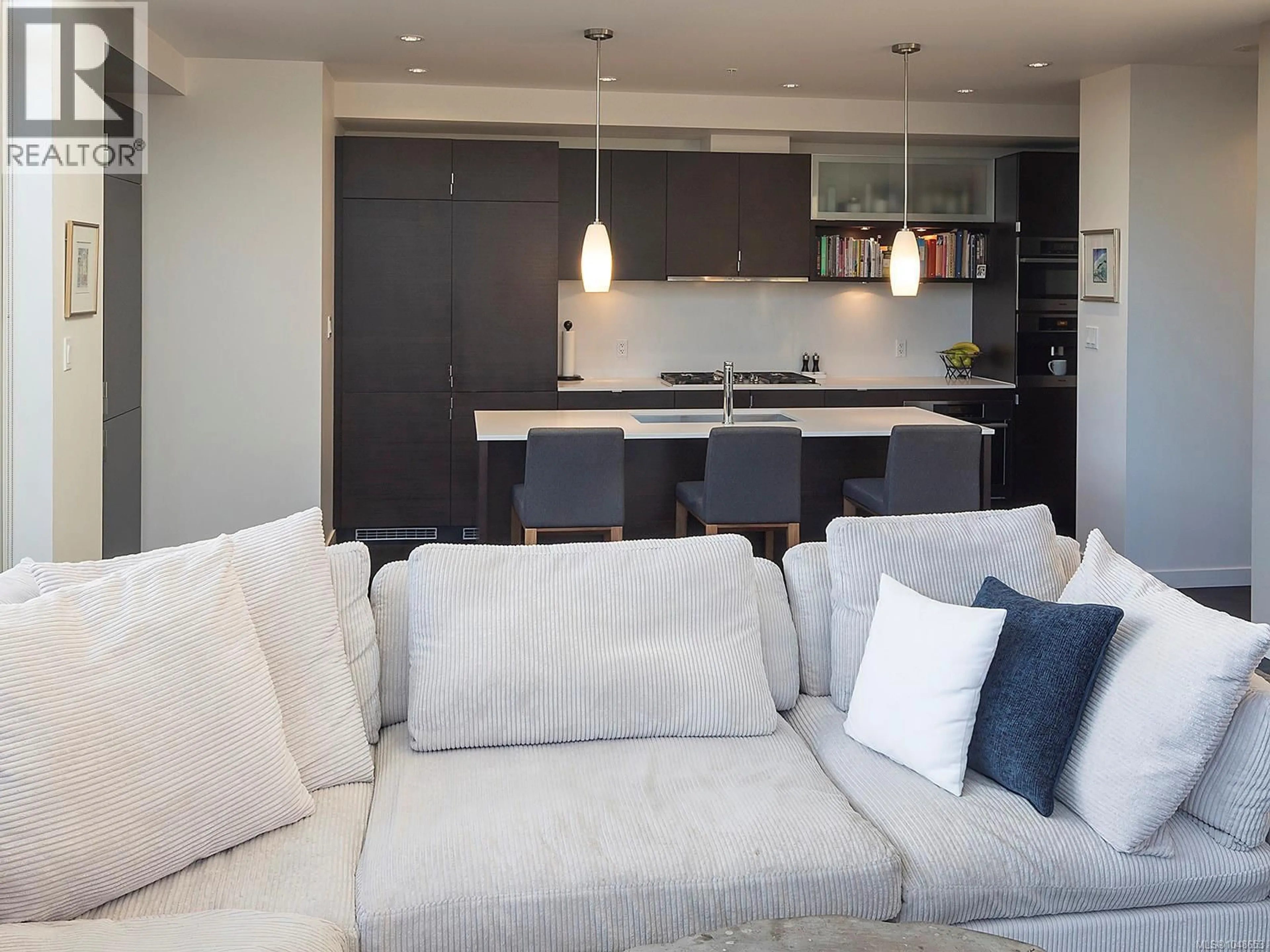 Open concept kitchen, unknown for 500 - 770 FISGARD STREET, Victoria British Columbia V8W0B8