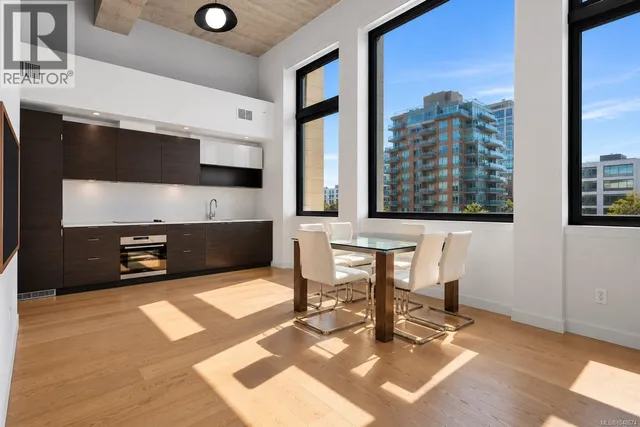 304 - 770 FISGARD STREET, Victoria 3