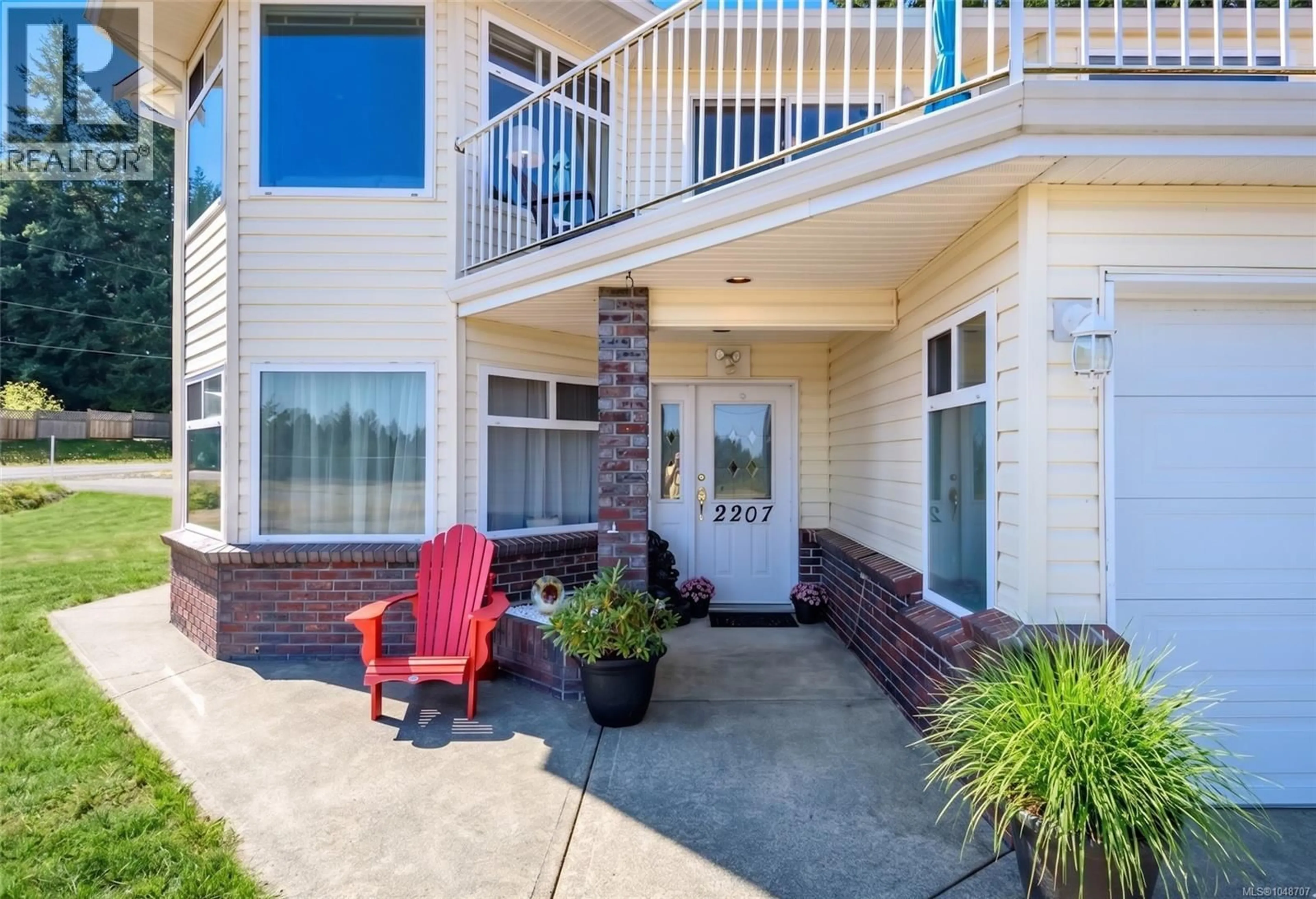Patio, water/lake/river/ocean view for 2207 JUNE ROAD, Courtenay British Columbia V9J1X9