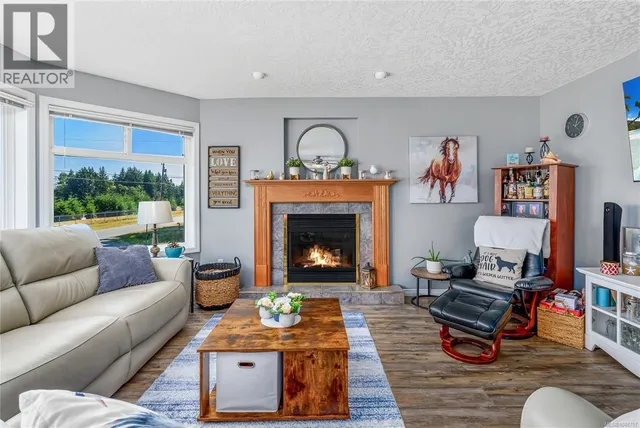 2207 JUNE ROAD, Courtenay 5