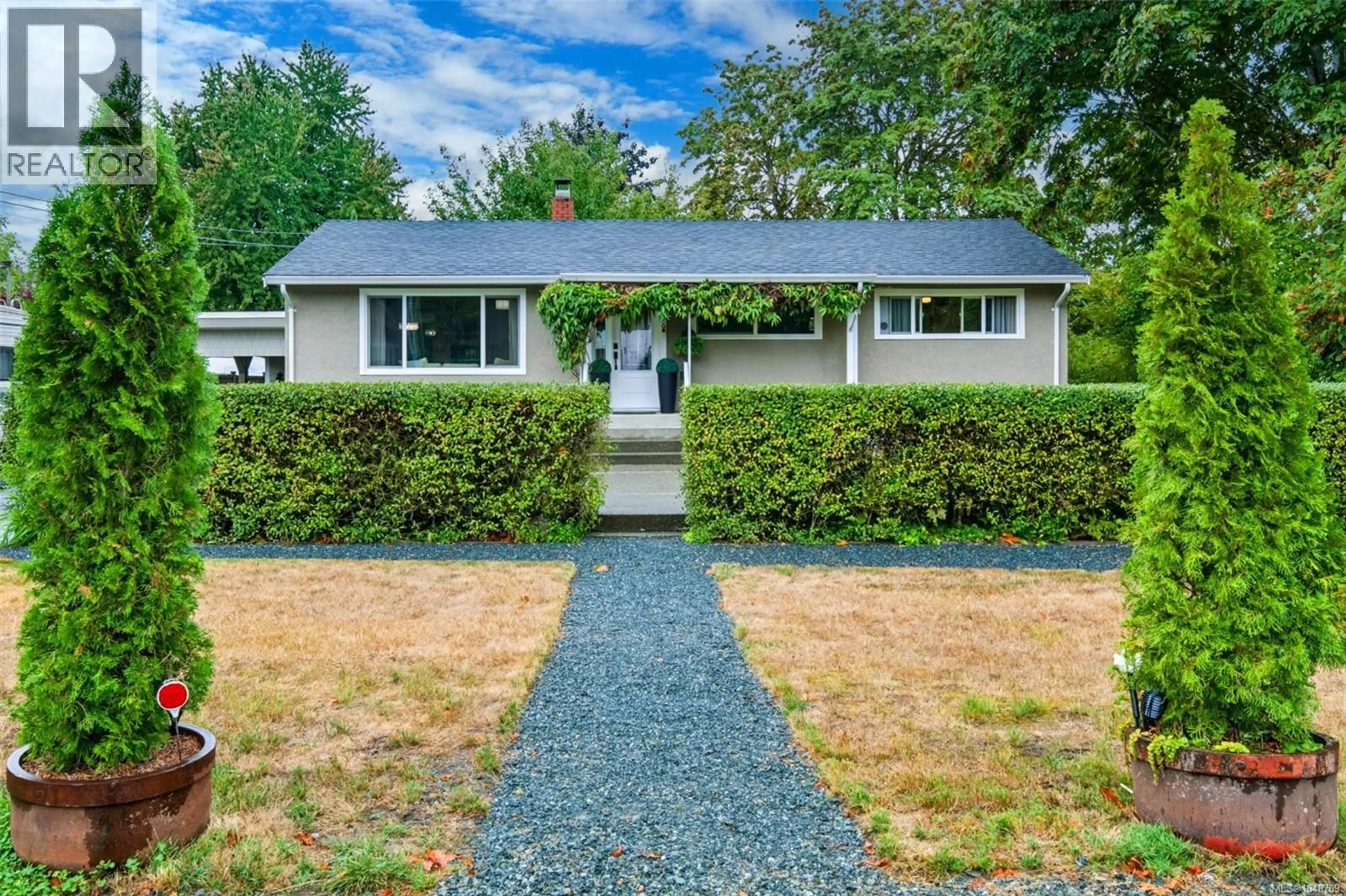 Home with vinyl exterior material, street for 4436 ELIZABETH STREET, Port Alberni British Columbia V9Y6L3