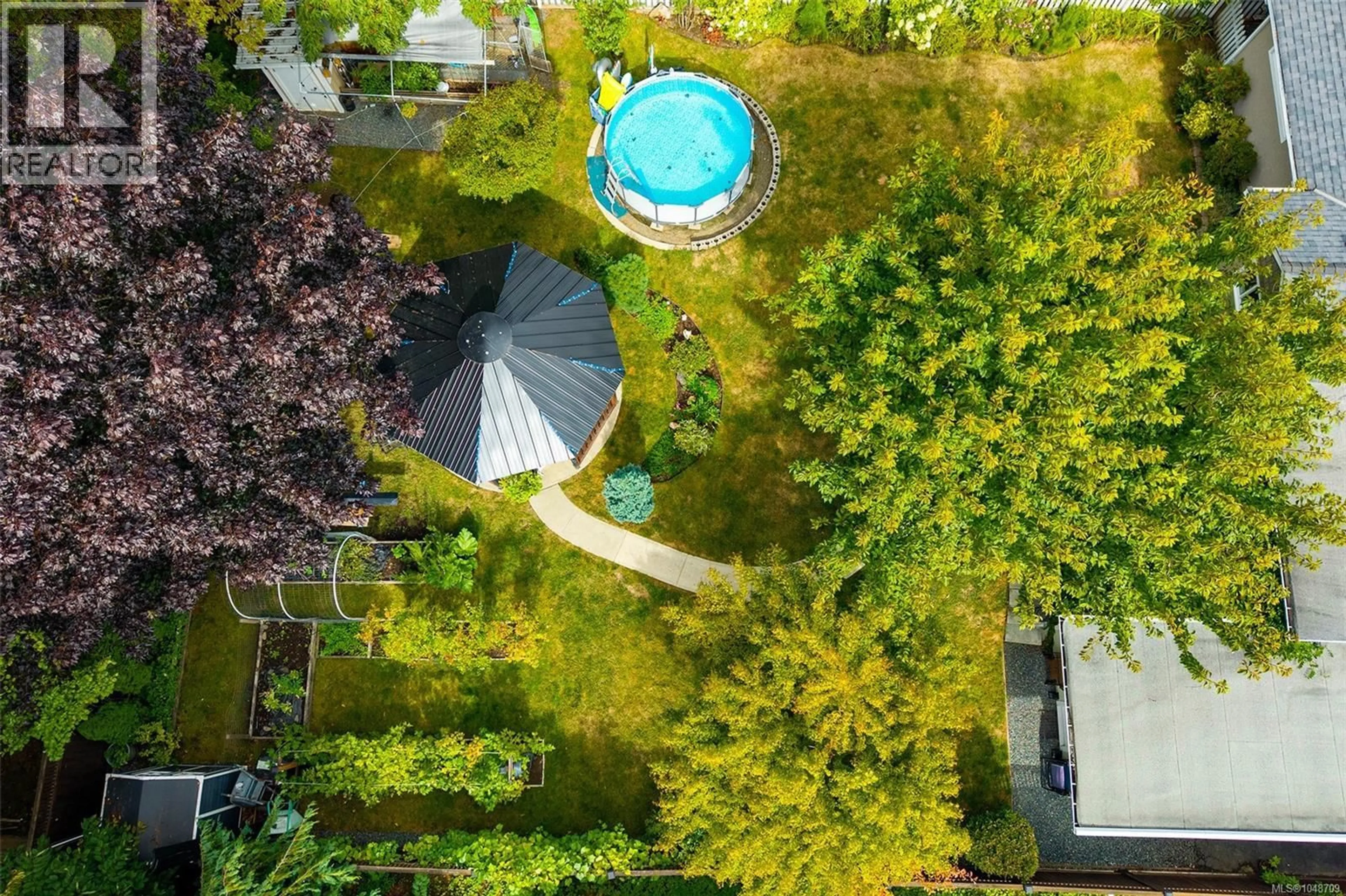 A pic from outside/outdoor area/front of a property/back of a property/a pic from drone, street for 4436 ELIZABETH STREET, Port Alberni British Columbia V9Y6L3