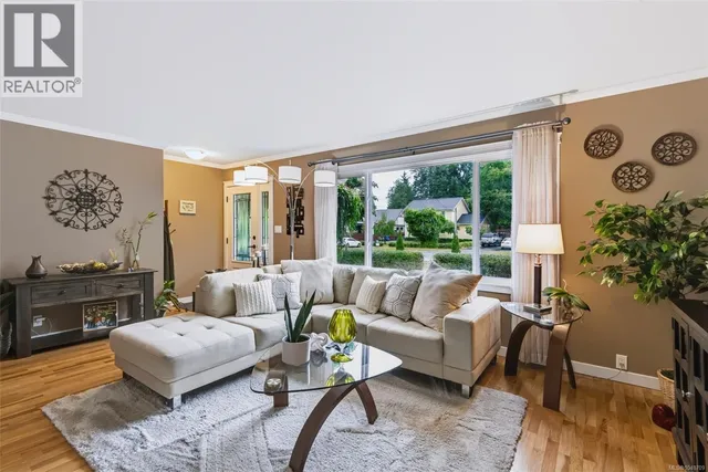 4436 ELIZABETH STREET, Port Alberni 5