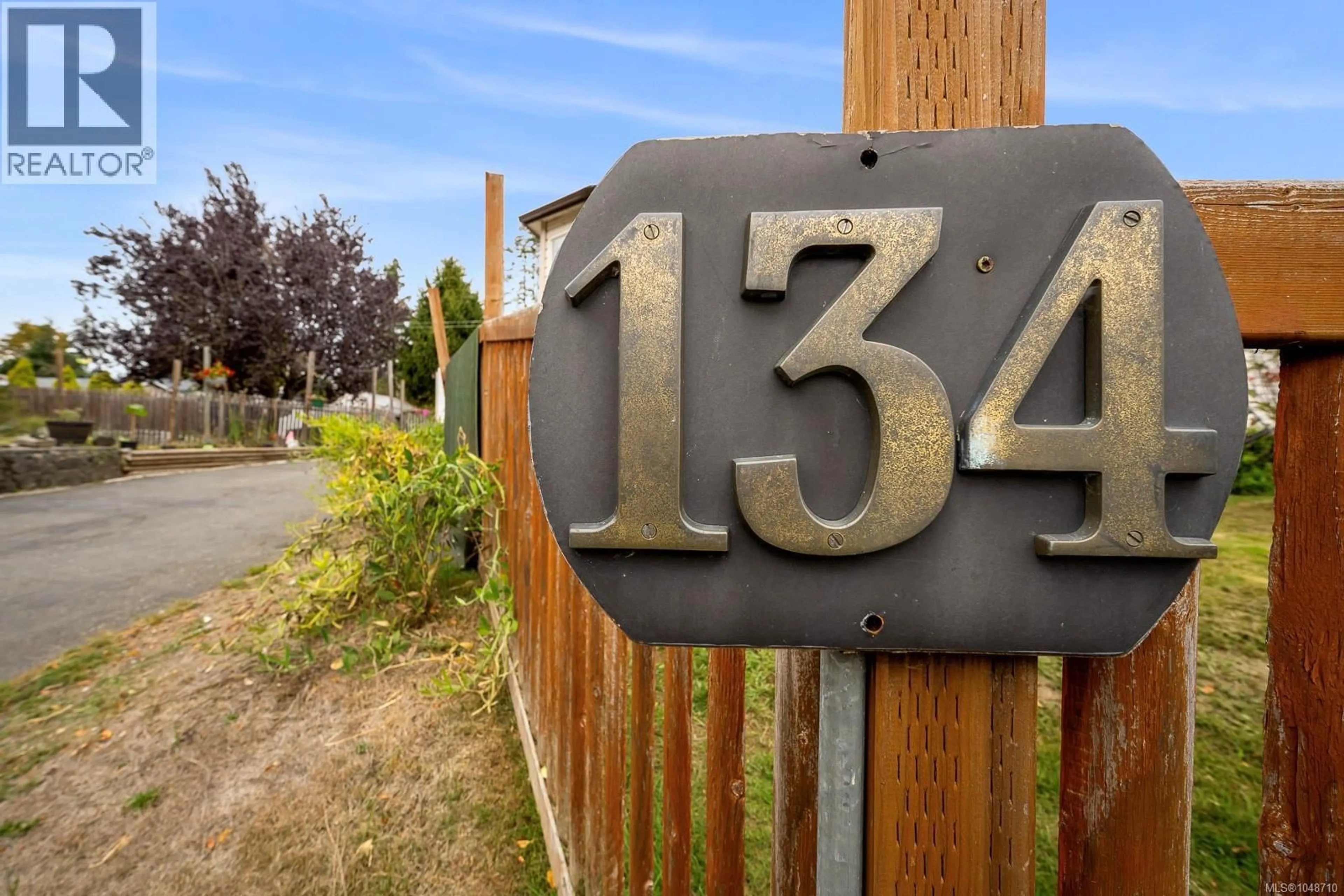 Indoor entryway for 134 SURFSIDE DRIVE, Campbell River British Columbia V9H1H6