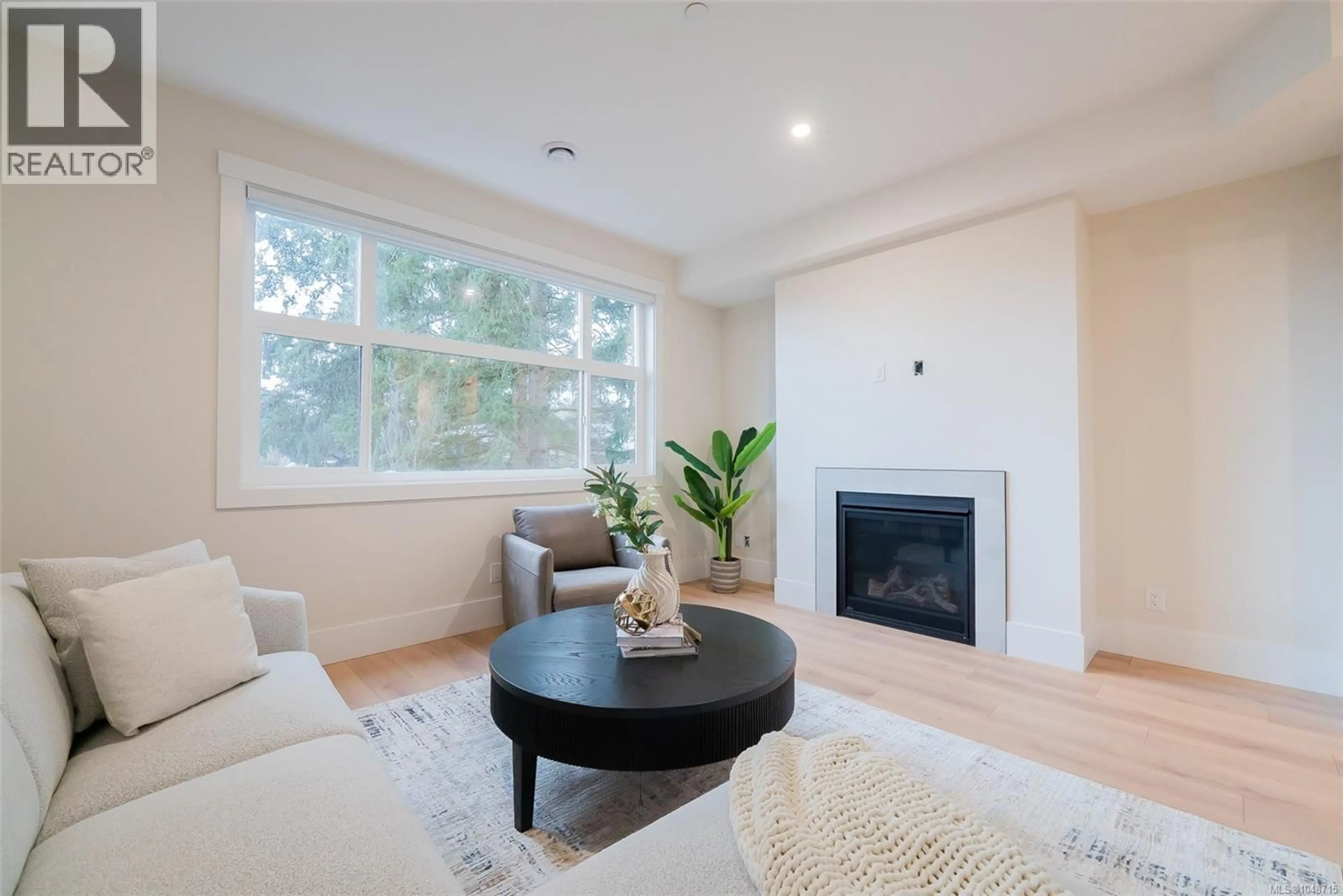 Living room with furniture, unknown for 109 - 1615 NORTHFIELD ROAD, Nanaimo British Columbia V9S5A8