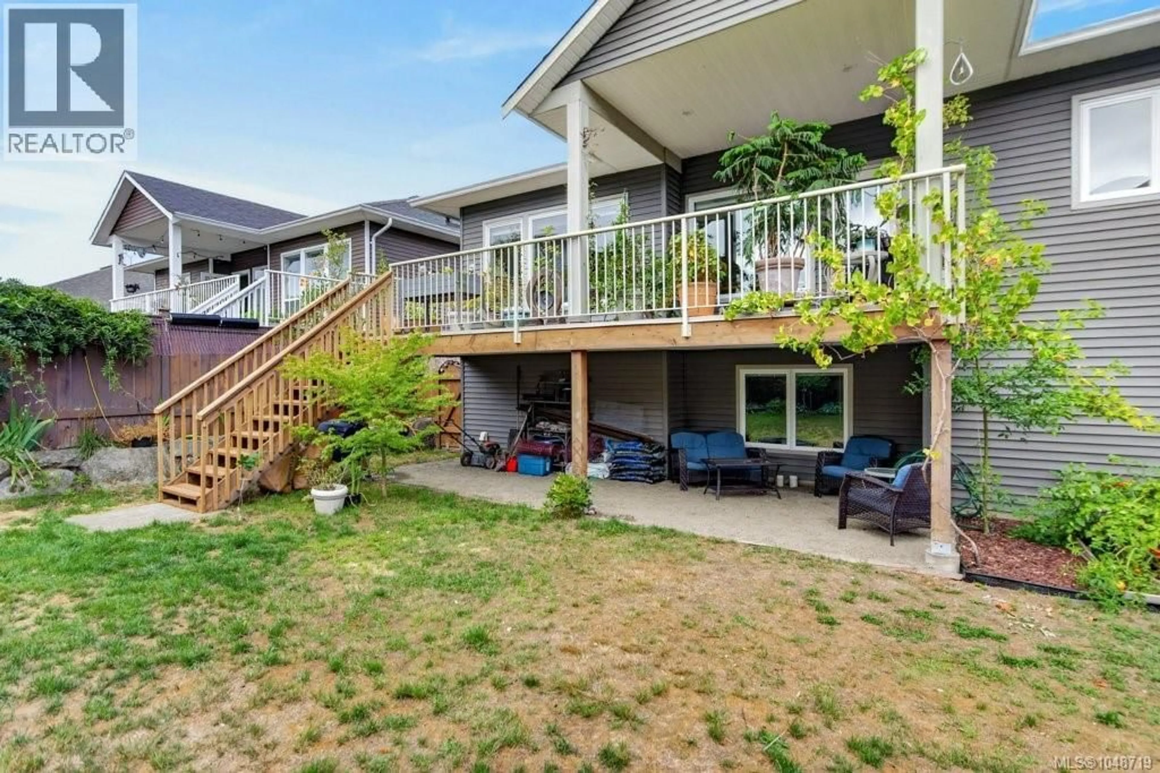 Patio, unknown for 2581 KENDAL AVENUE, Cumberland British Columbia V0R1S0
