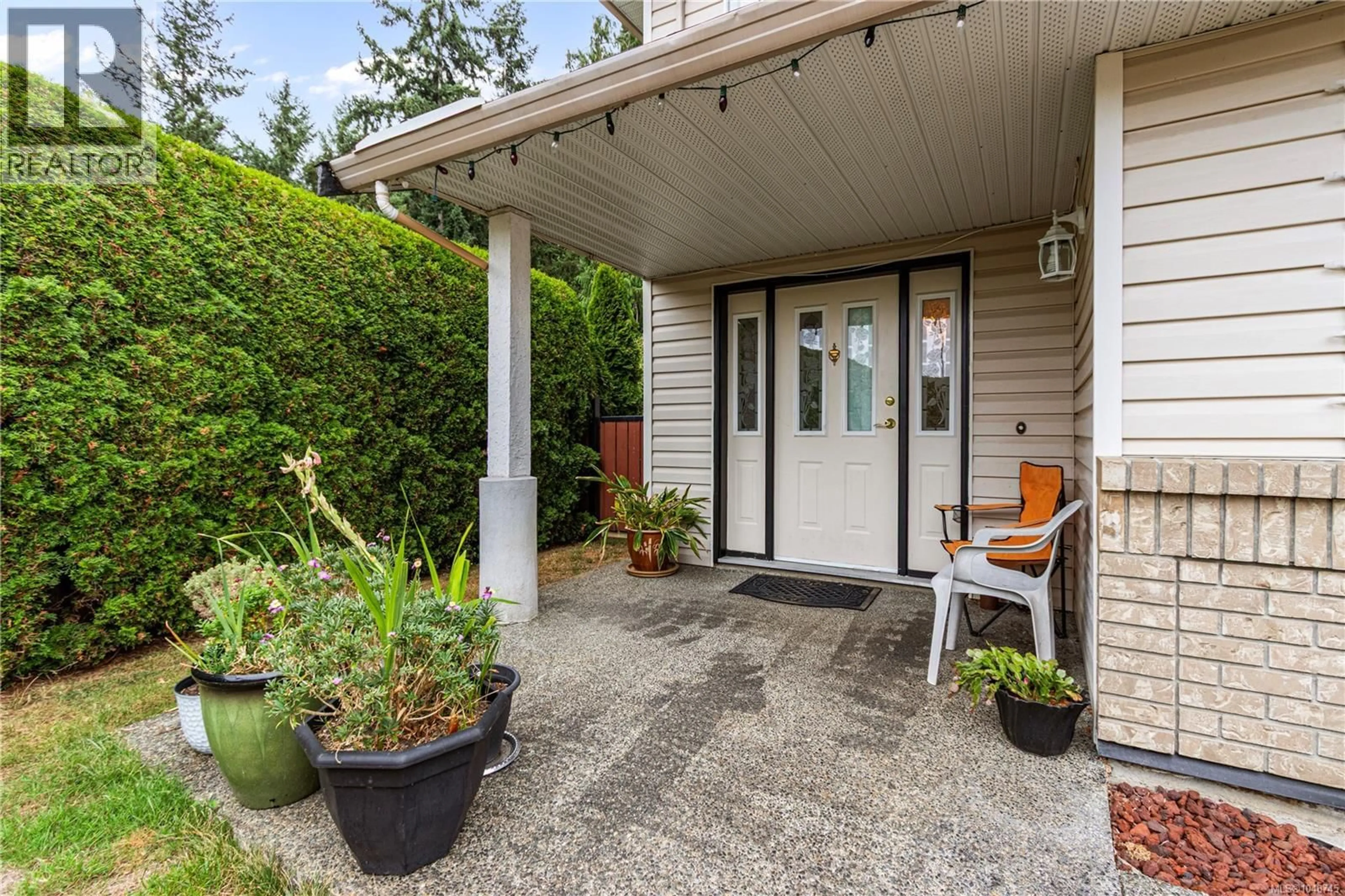 Patio, street for 5143 CAROL PLACE, Nanaimo British Columbia V9T5Z3