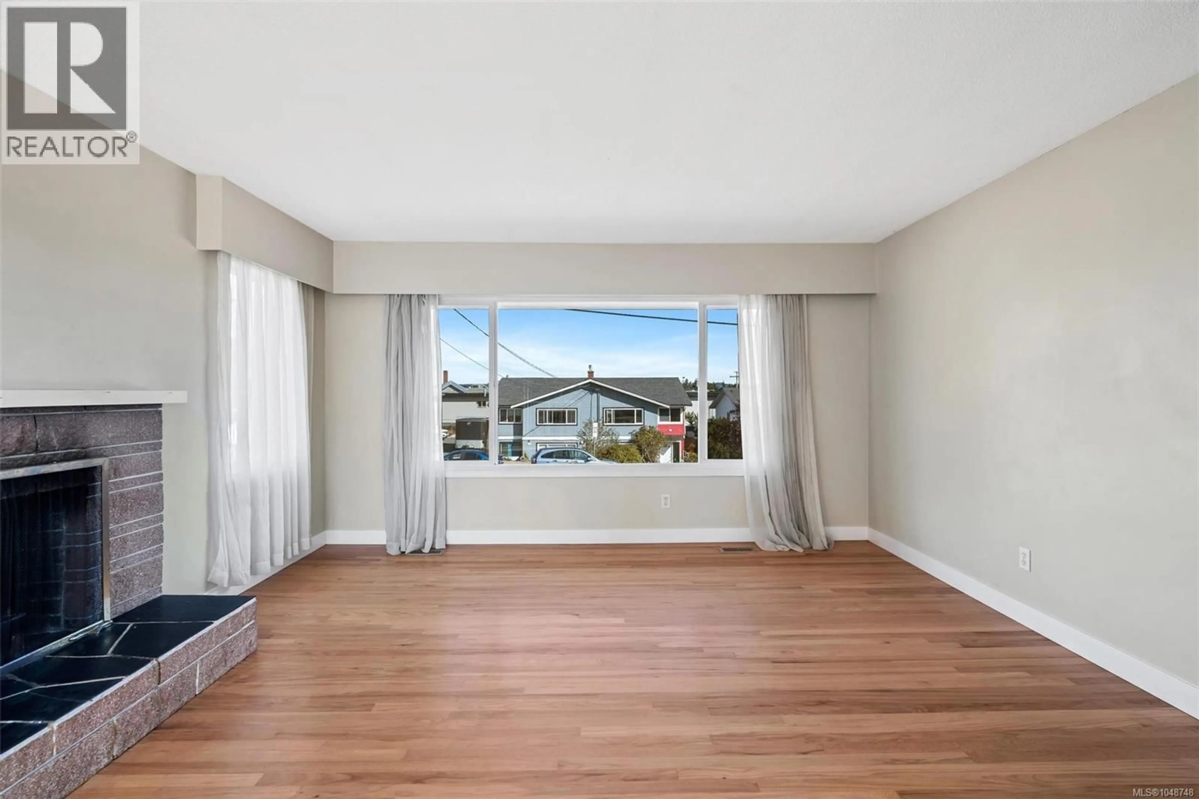 A pic of a room for 909 SHEARWATER STREET, Esquimalt British Columbia V9A4V3