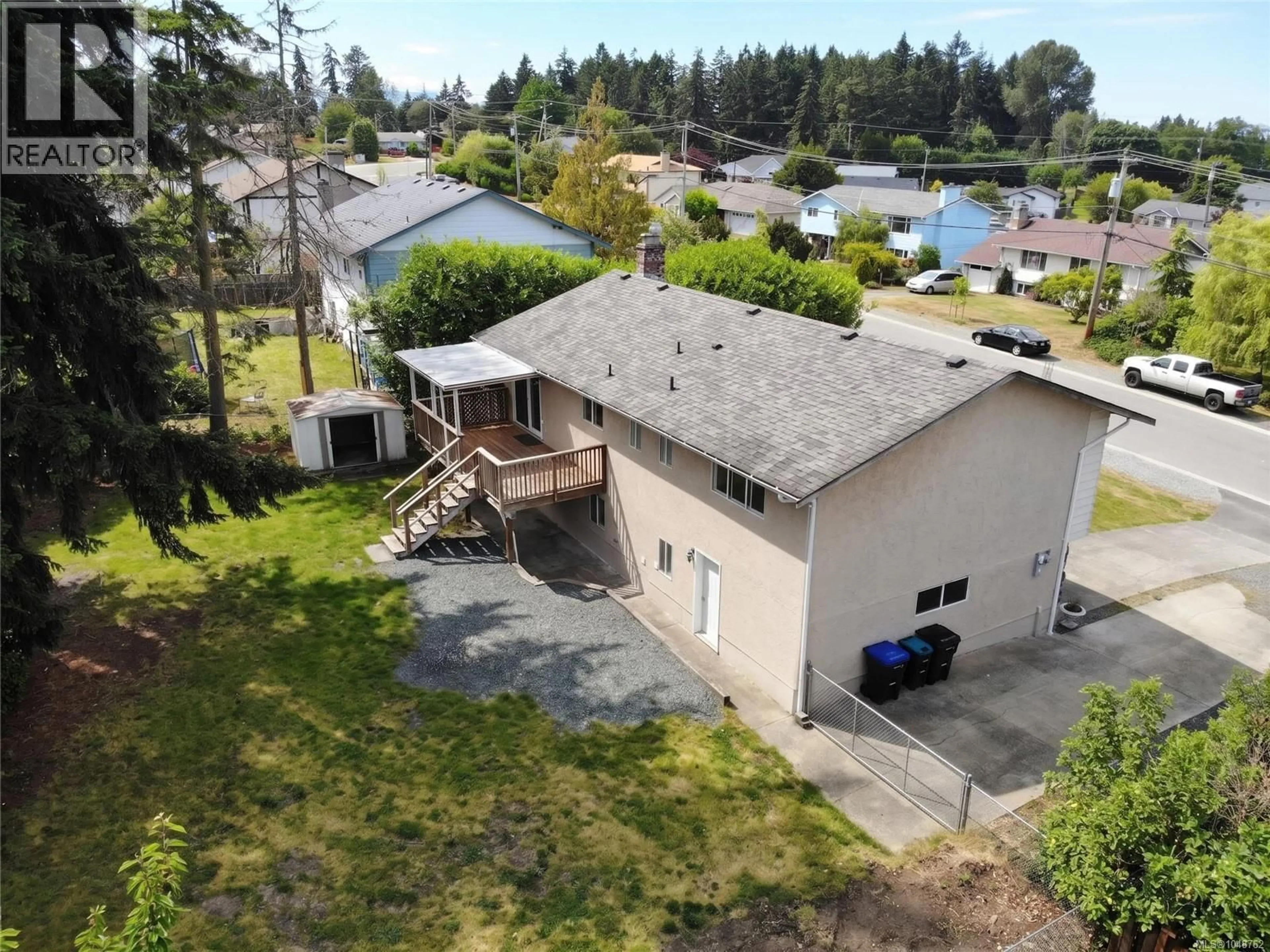 A pic from outside/outdoor area/front of a property/back of a property/a pic from drone, water/lake/river/ocean view for 156 MOSS AVENUE, Parksville British Columbia V9P1L7