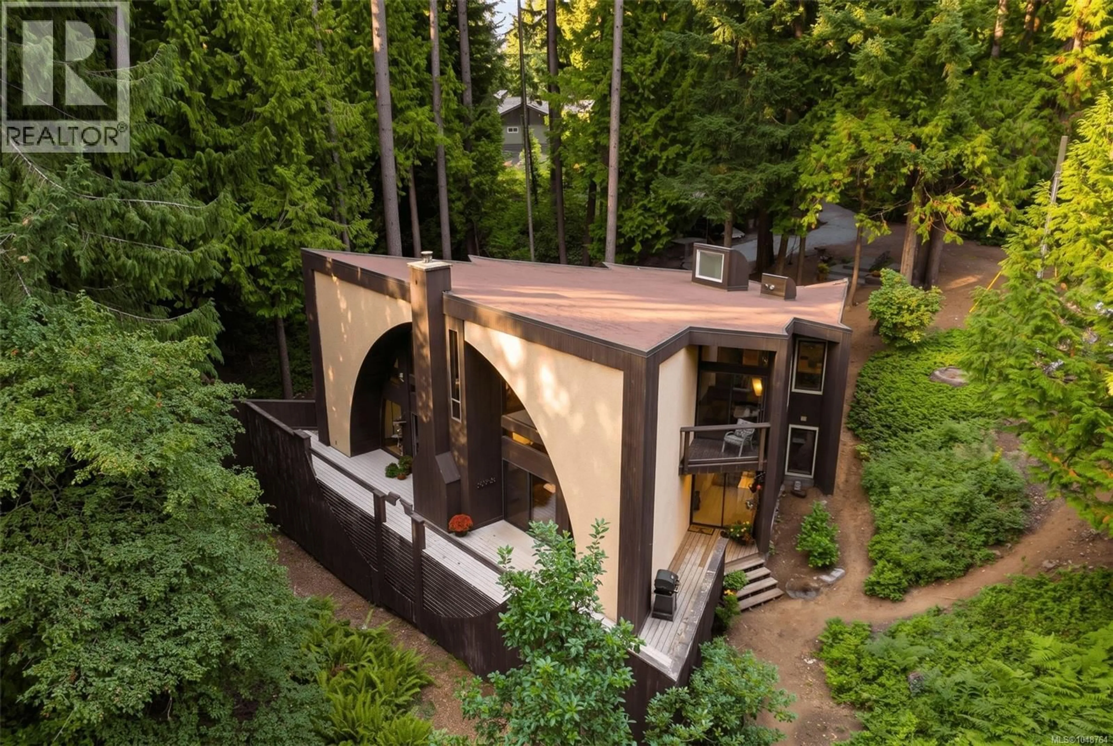 Unknown for 5748 WEST SAANICH ROAD, Saanich British Columbia V9E2G1