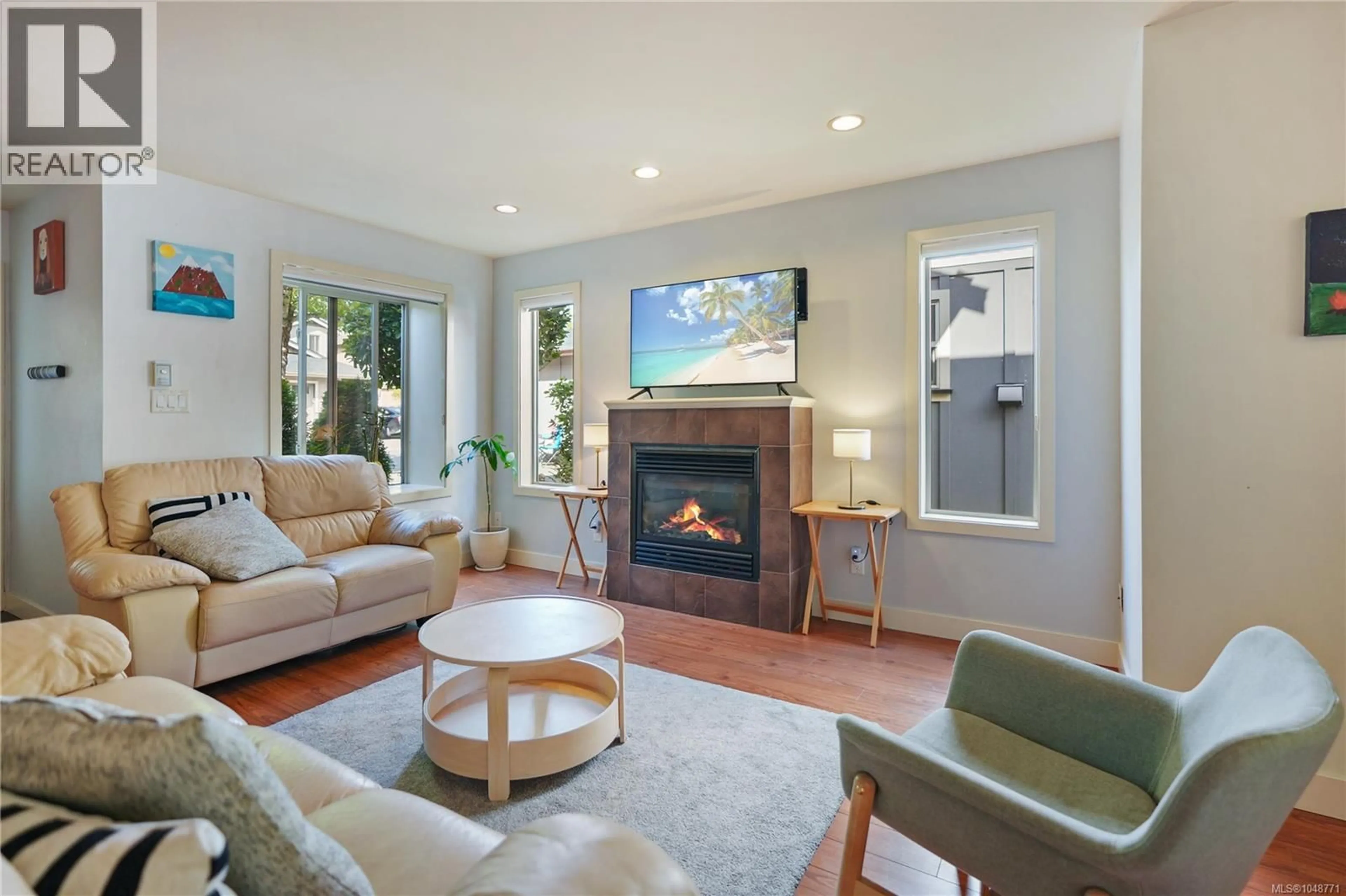 Living room with furniture, unknown for 3215 ERNHILL PLACE, Langford British Columbia V9C3N8