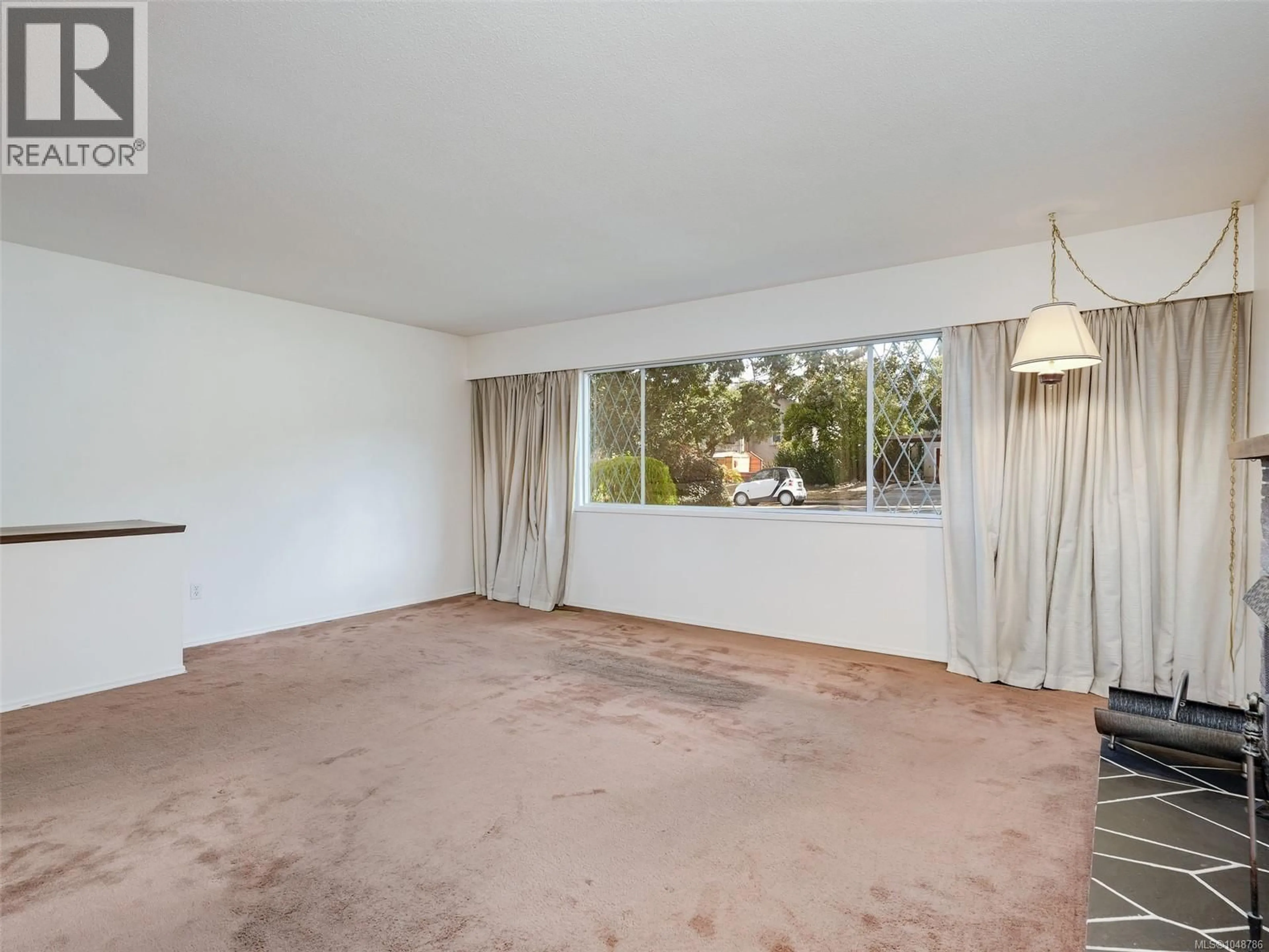 A pic of a room for 3116 YEW STREET, Victoria British Columbia V8X5J2