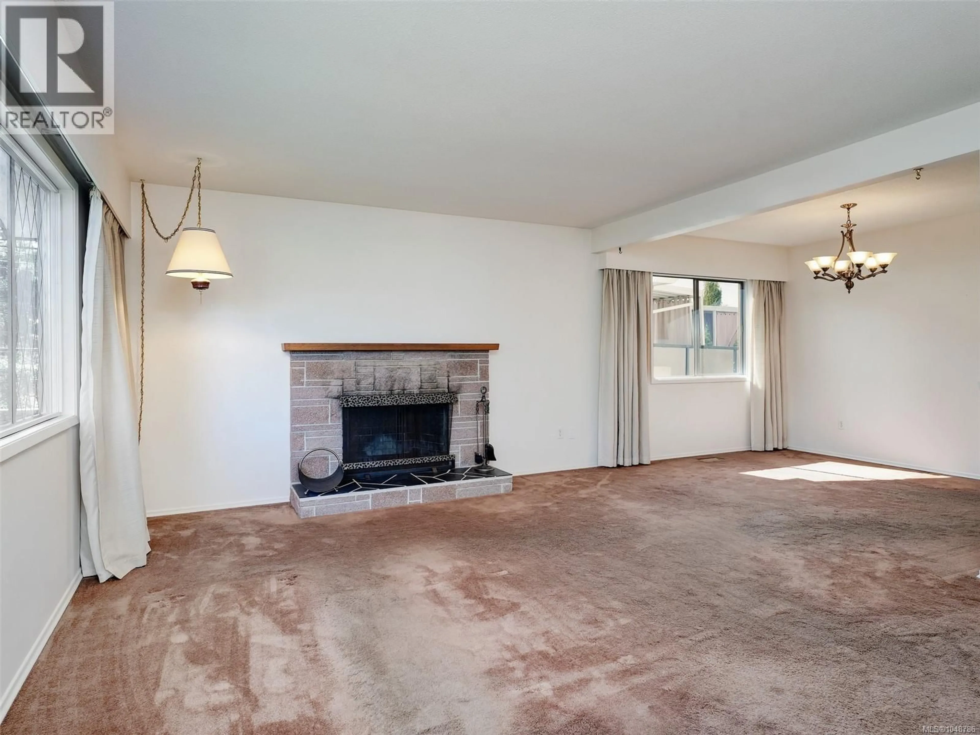 A pic of a room for 3116 YEW STREET, Victoria British Columbia V8X5J2