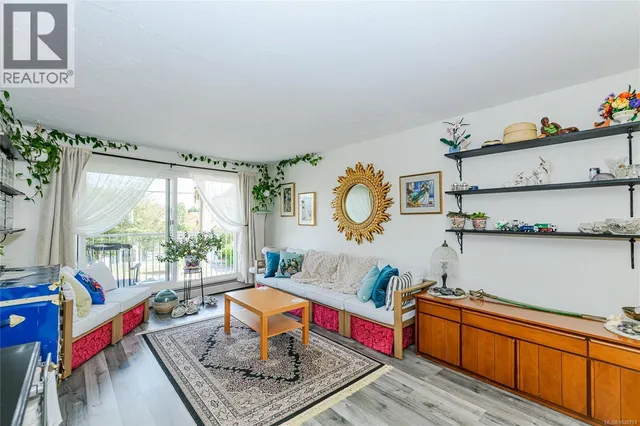 207 - 3040 PINE STREET, Chemainus 2