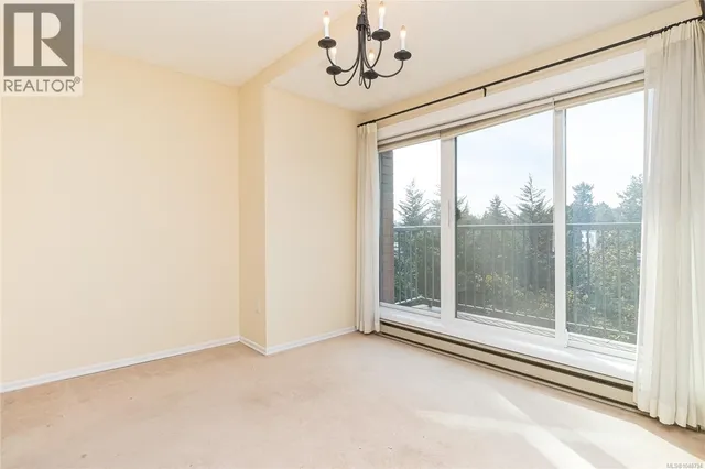404 - 4030 QUADRA STREET, Saanich 5