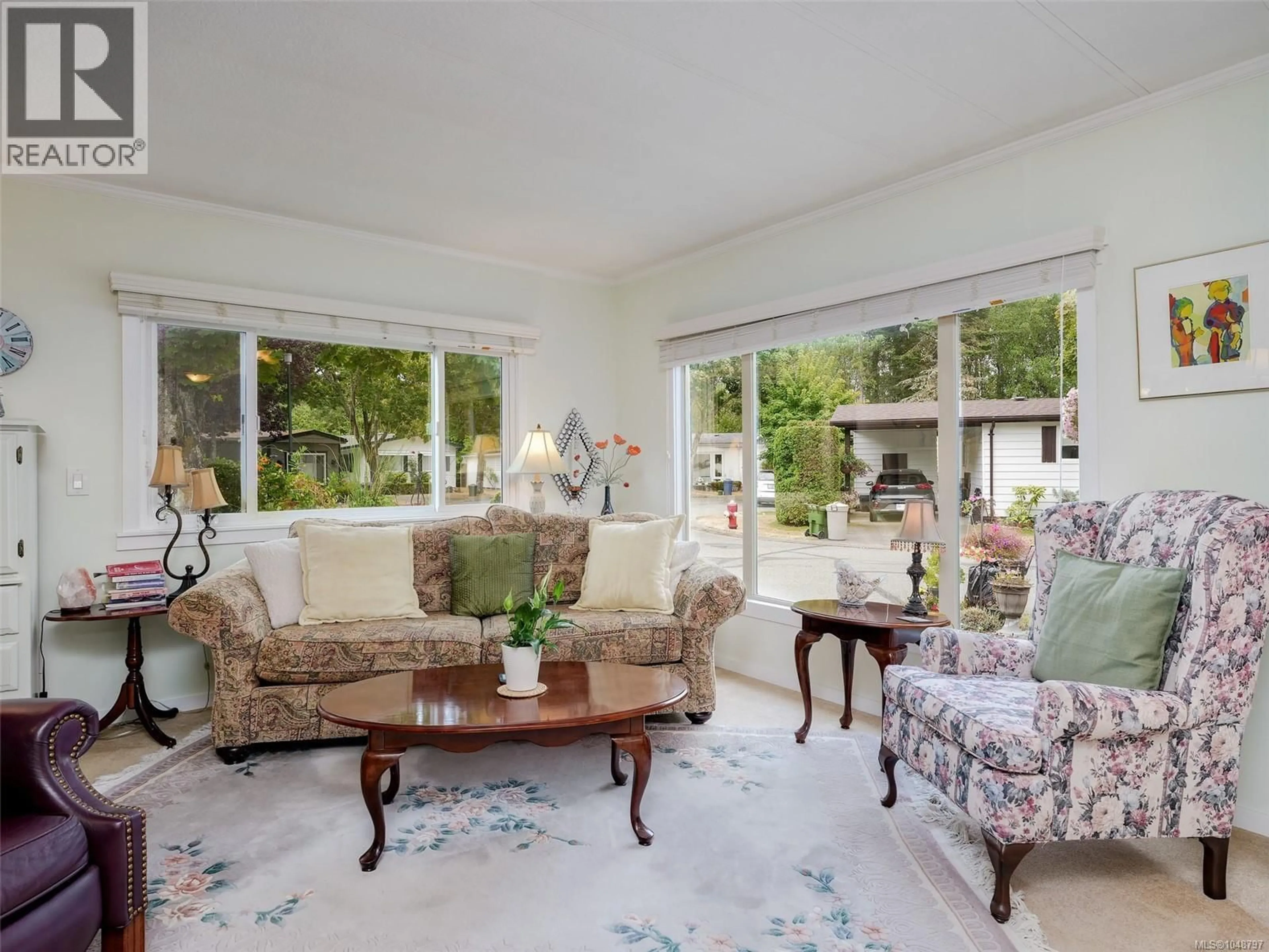Living room with furniture, unknown for 2166 SUMMERGATE BOULEVARD, Sidney British Columbia V8L4L1