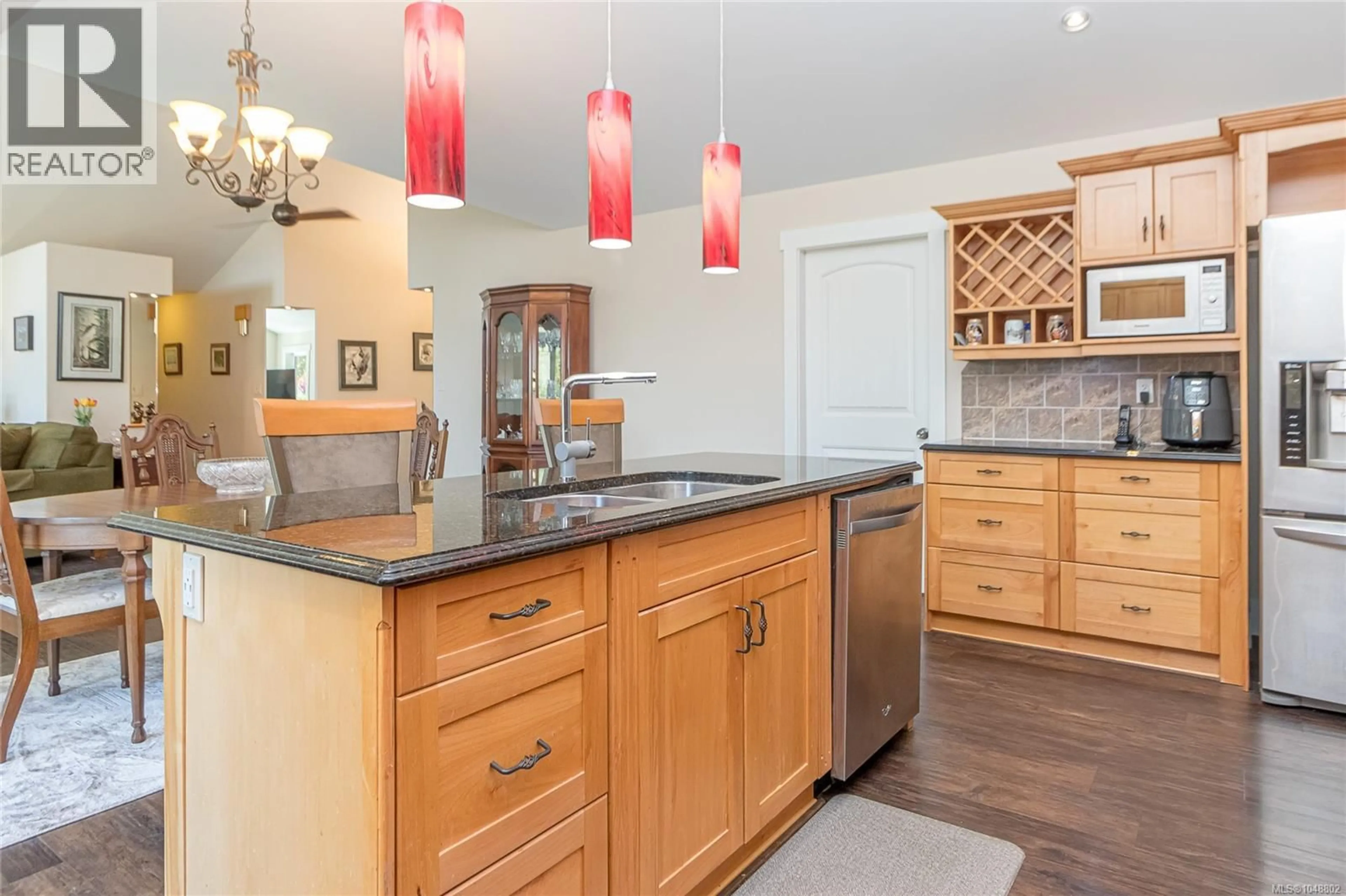 Open concept kitchen, unknown for 1737 GALVIN PLACE, Qualicum Beach British Columbia V9K2V3
