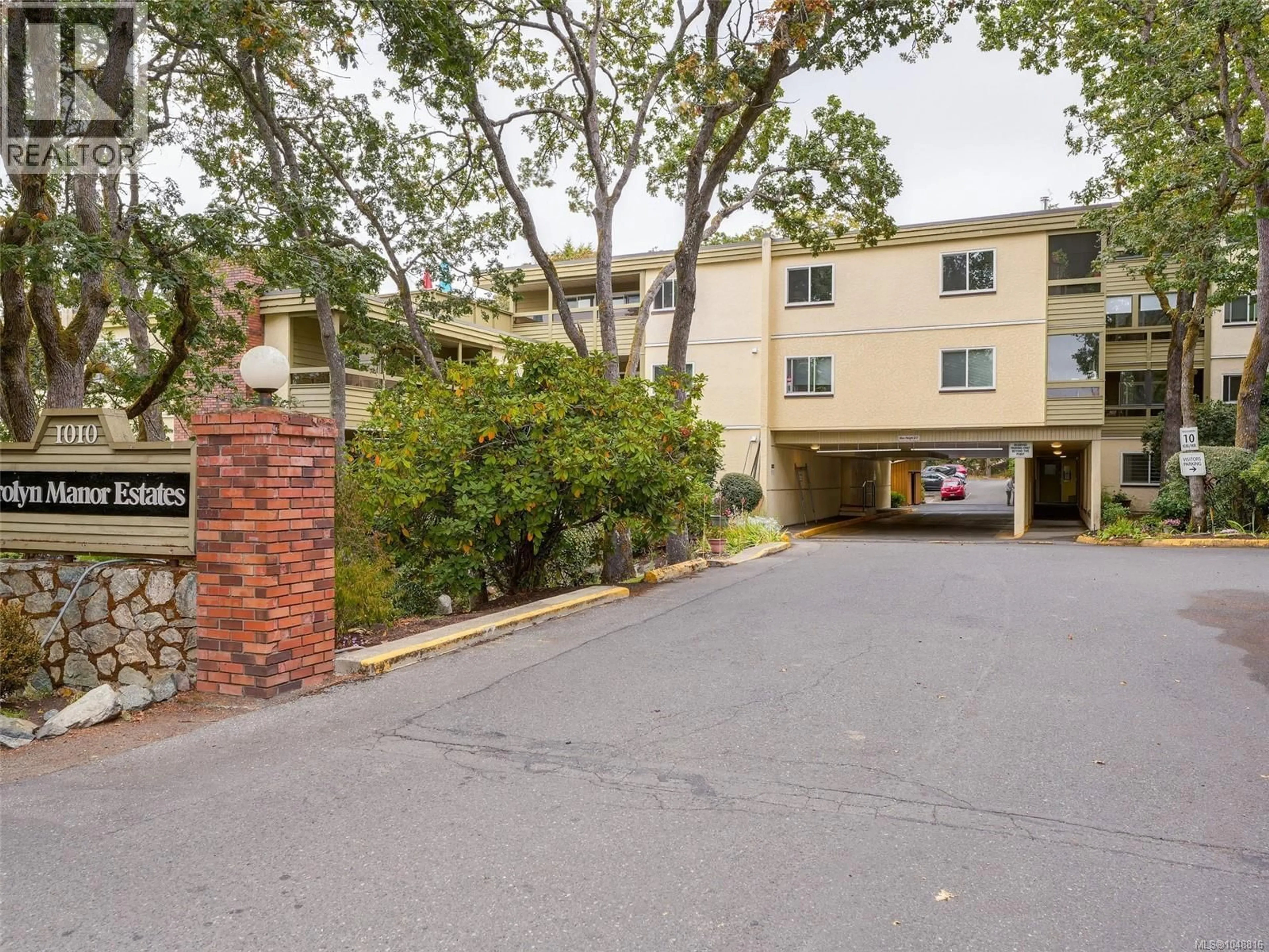 Patio, unknown for 108 - 1010 BRISTOL ROAD, Saanich British Columbia V8X4R8
