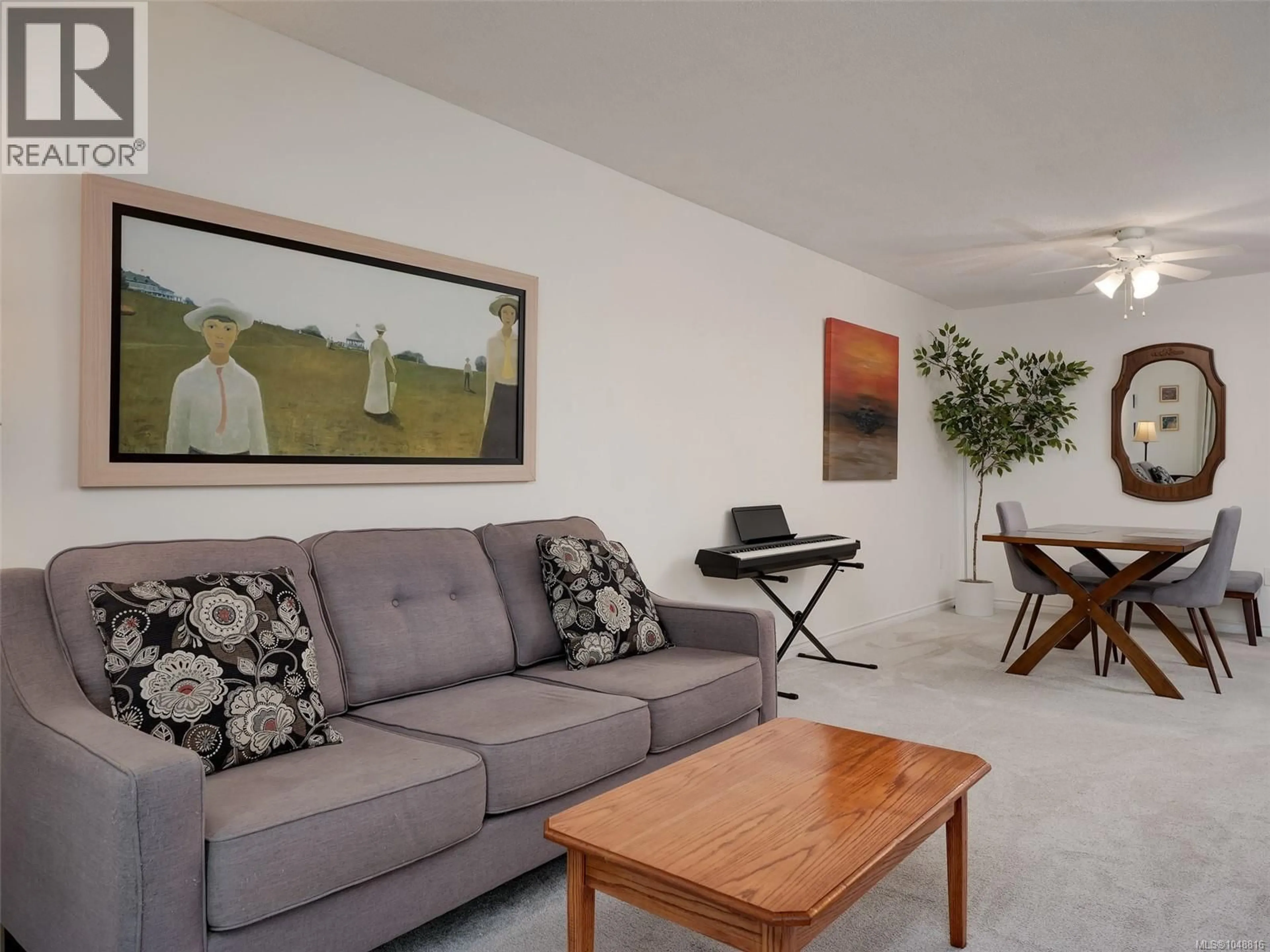 Living room with furniture, unknown for 108 - 1010 BRISTOL ROAD, Saanich British Columbia V8X4R8