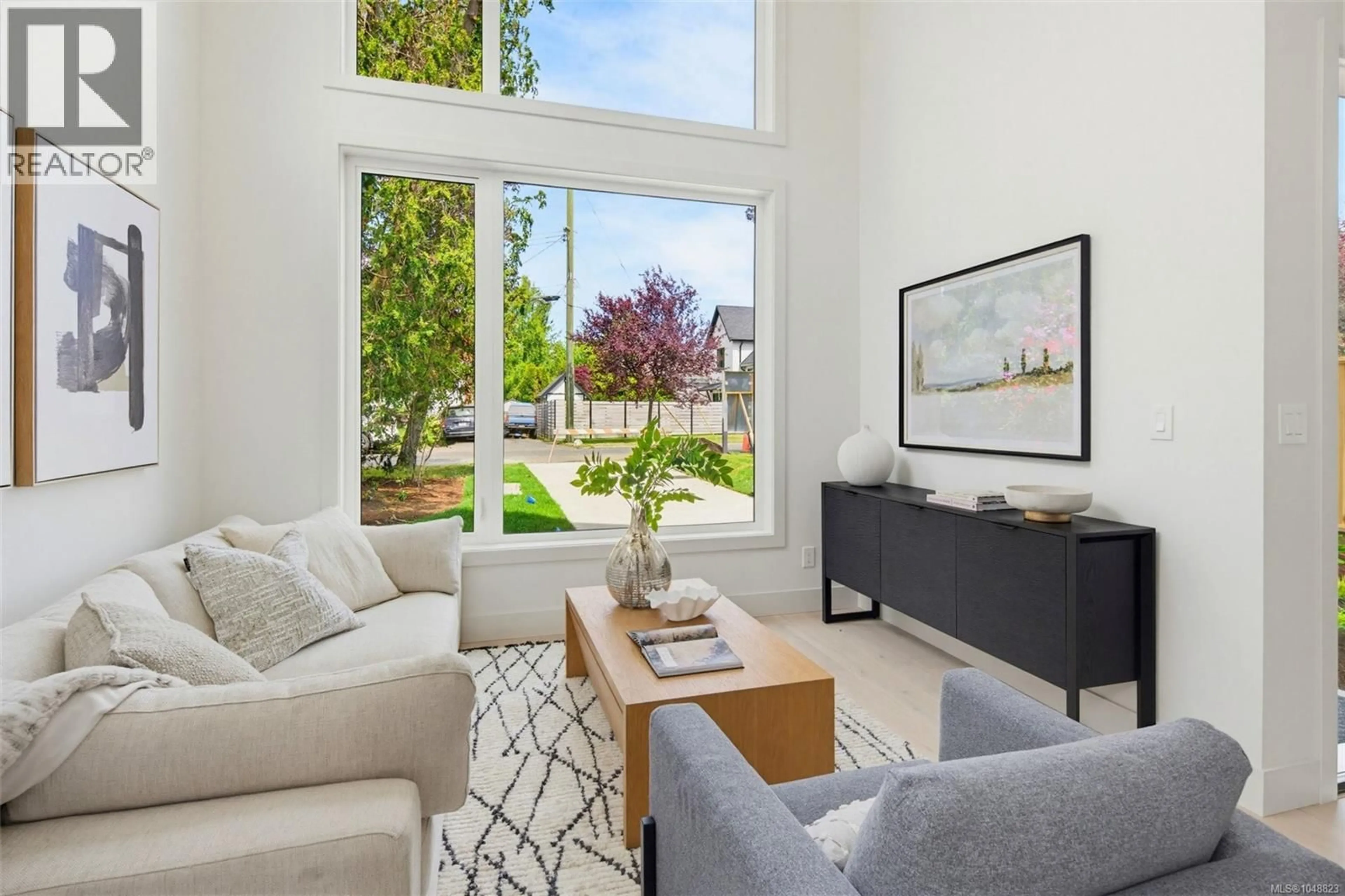 Living room with furniture, unknown for 1 - 2456 TOD ROAD, Oak Bay British Columbia V8R2N1