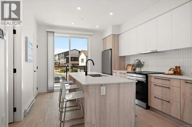 12 - 368 TRADEWINDS AVENUE, Colwood 5