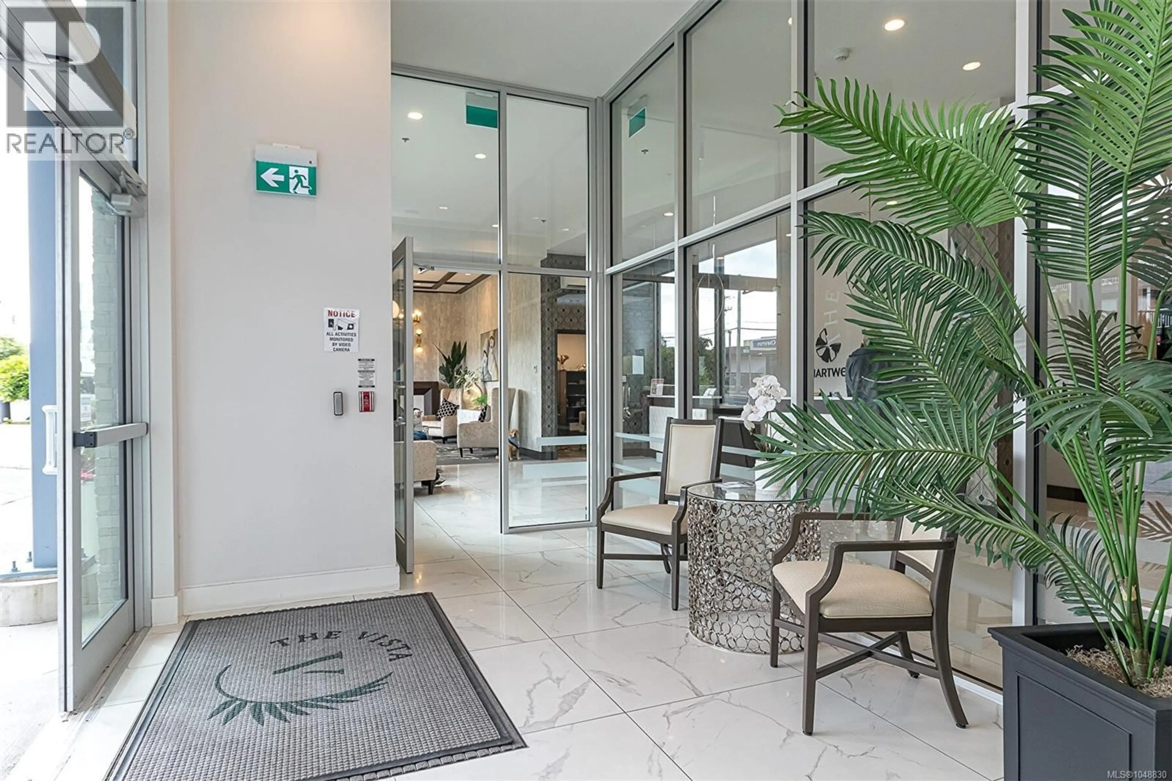 Indoor foyer for 1002 - 622 ADMIRALS ROAD, Esquimalt British Columbia V9A2N7