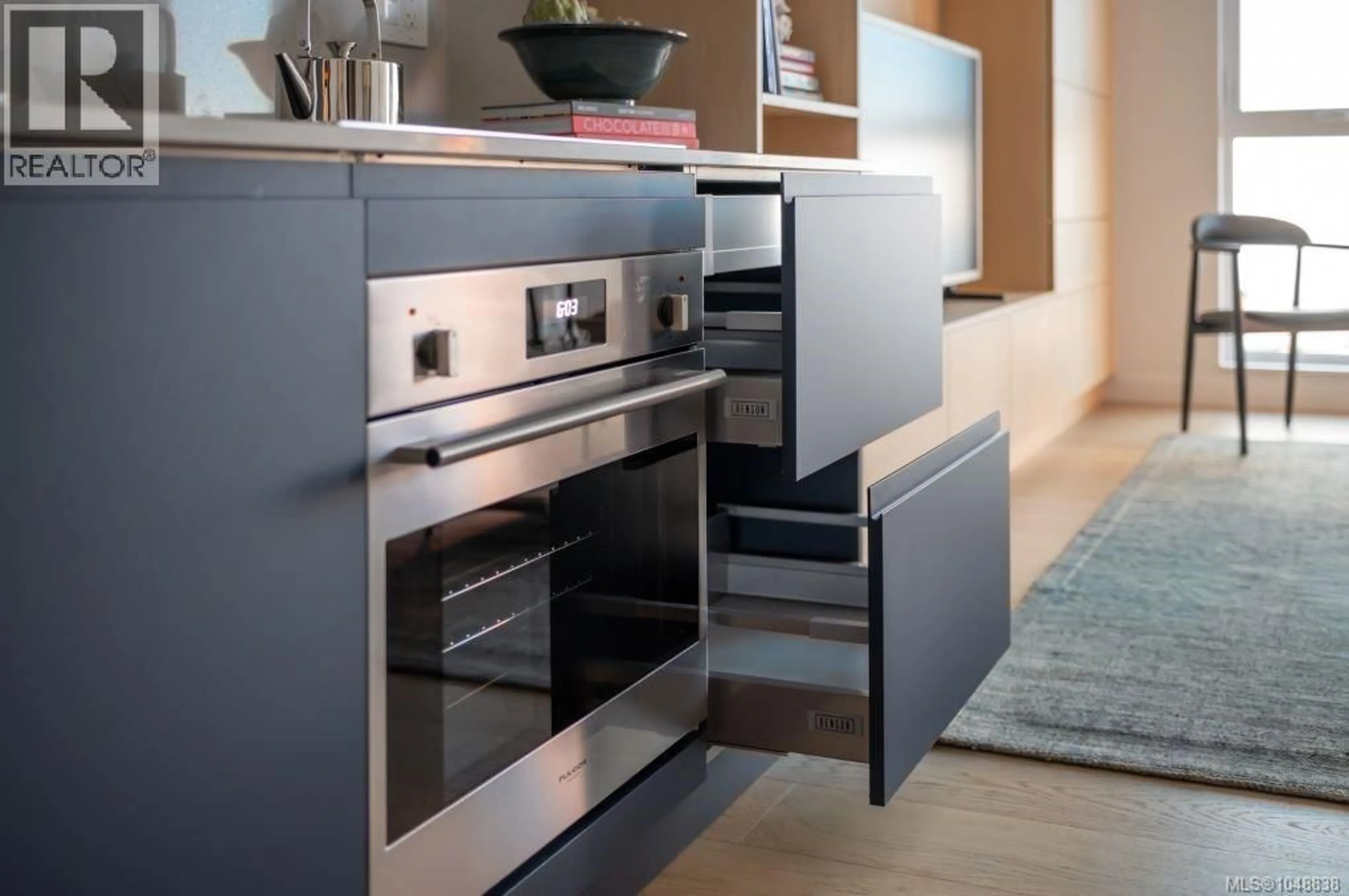 Contemporary kitchen, unknown for 213 - 3550 SEABLUFF CRESCENT, Colwood British Columbia V9C0P7