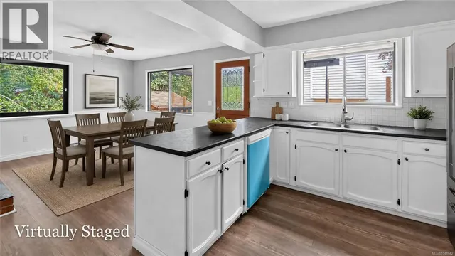 112 ARDEN ROAD, Courtenay 5