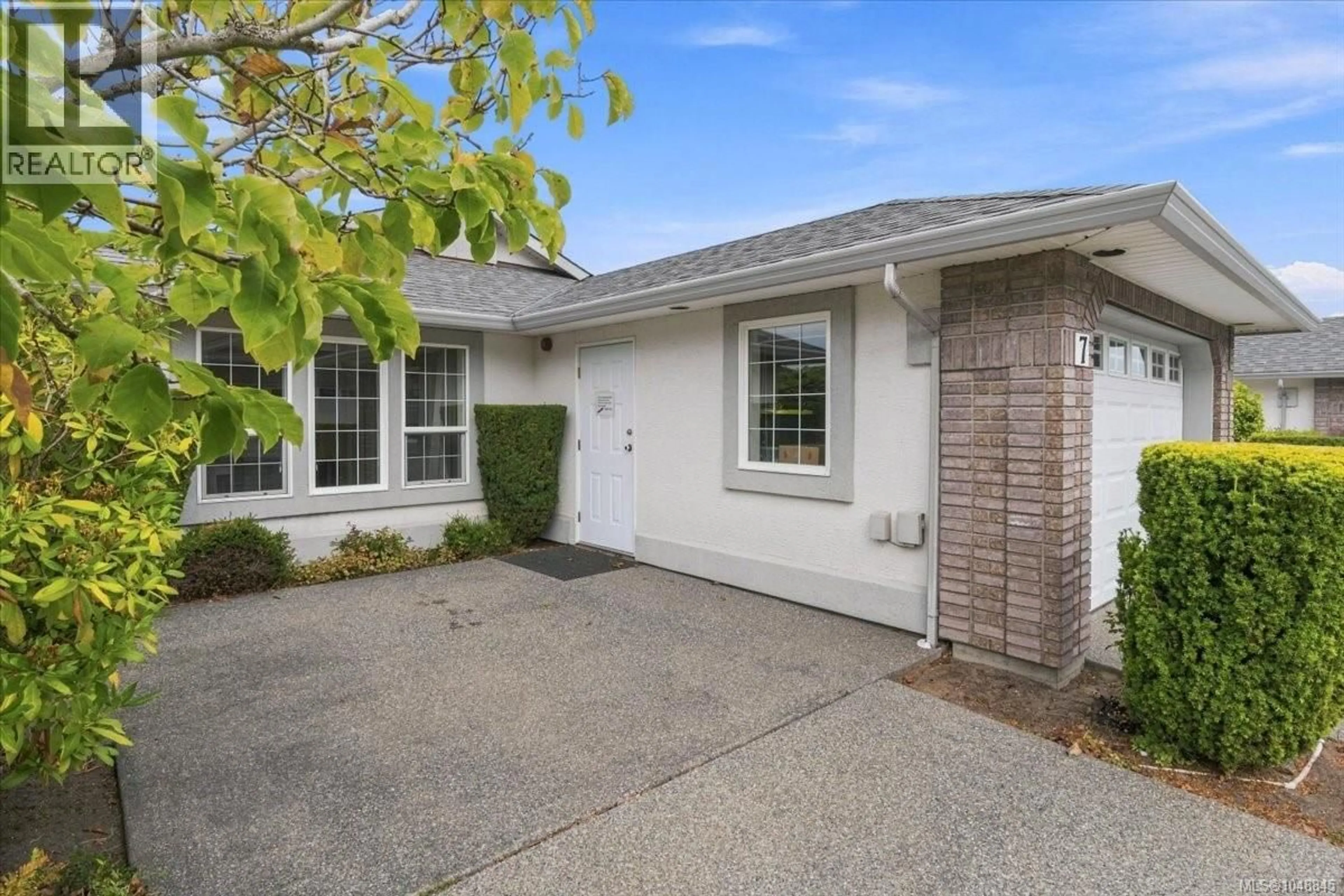 Unknown for 7 - 6595 GROVELAND DRIVE, Nanaimo British Columbia V9V1S6