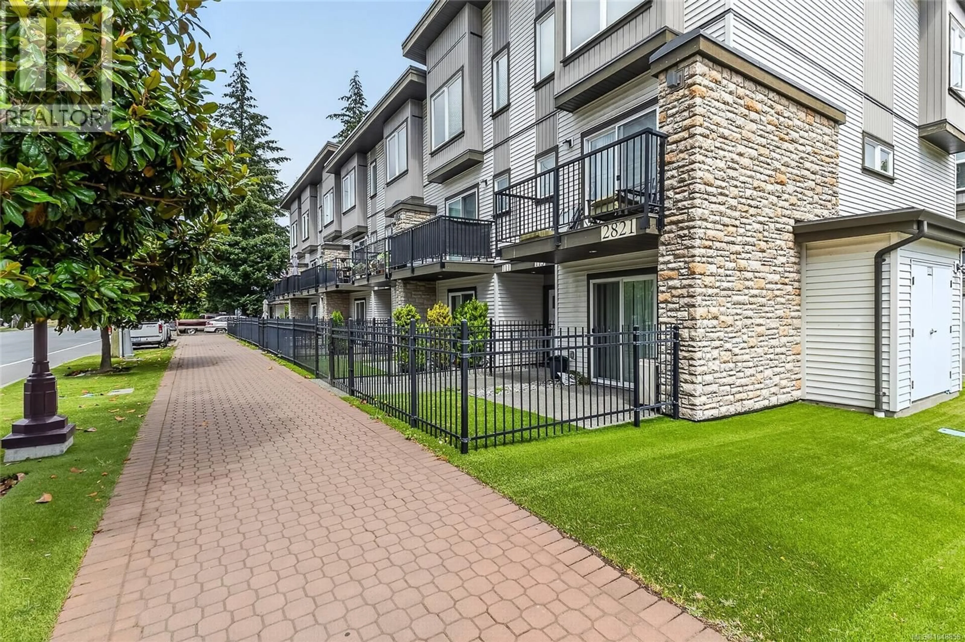 Patio, street for 105 - 2821 JACKLIN ROAD, Langford British Columbia V9B0T3