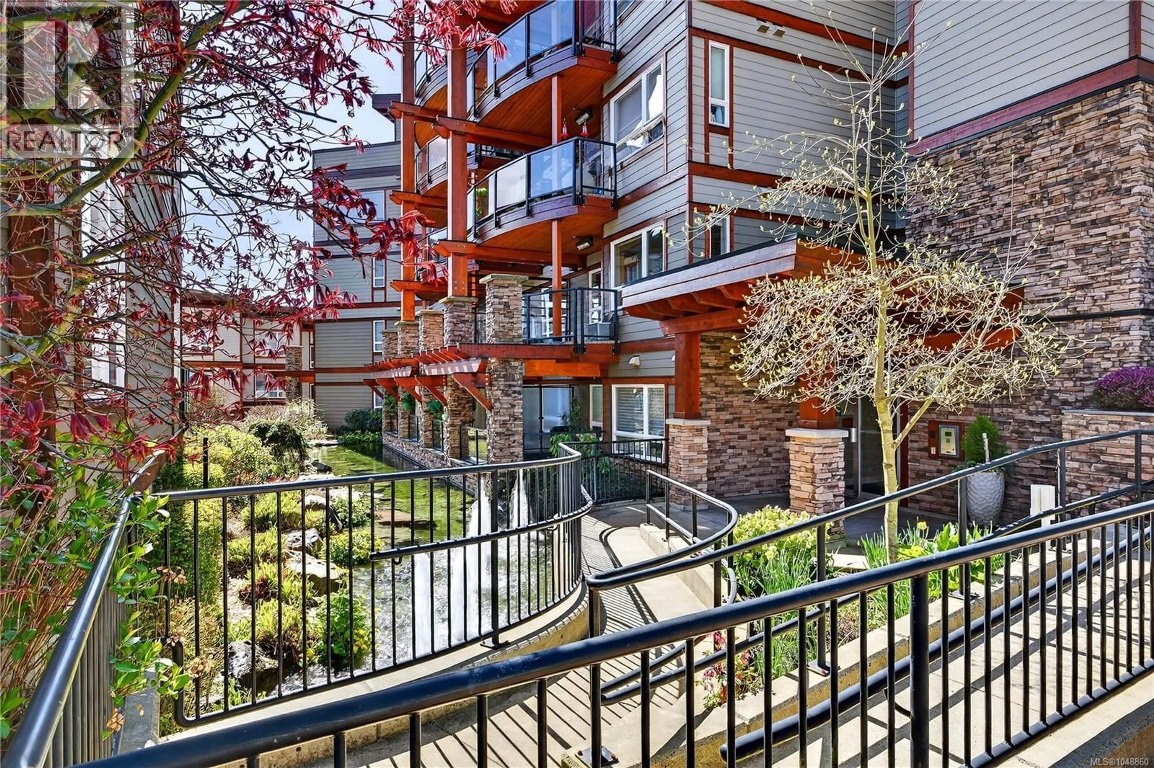 Patio, street for 202 - 6591 LINCROFT ROAD, Sooke British Columbia V9Z1M2