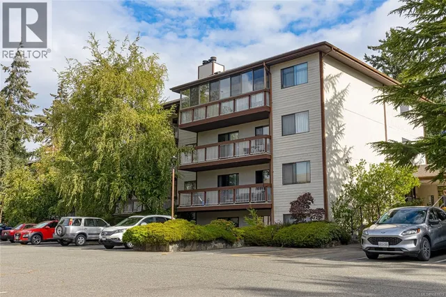 204 - 81 GORGE ROAD WEST, Saanich 2