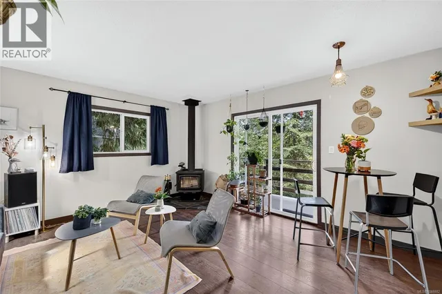 138 WOODLAND DRIVE, Salt Spring 2