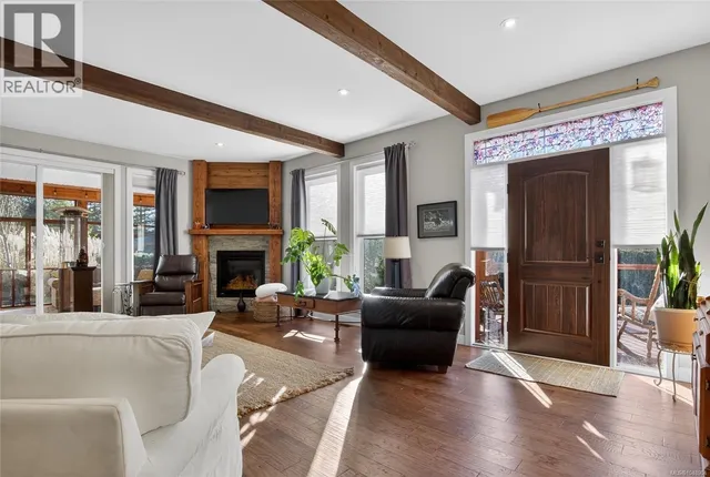 7284 LAKEFRONT DRIVE, Lake Cowichan 3
