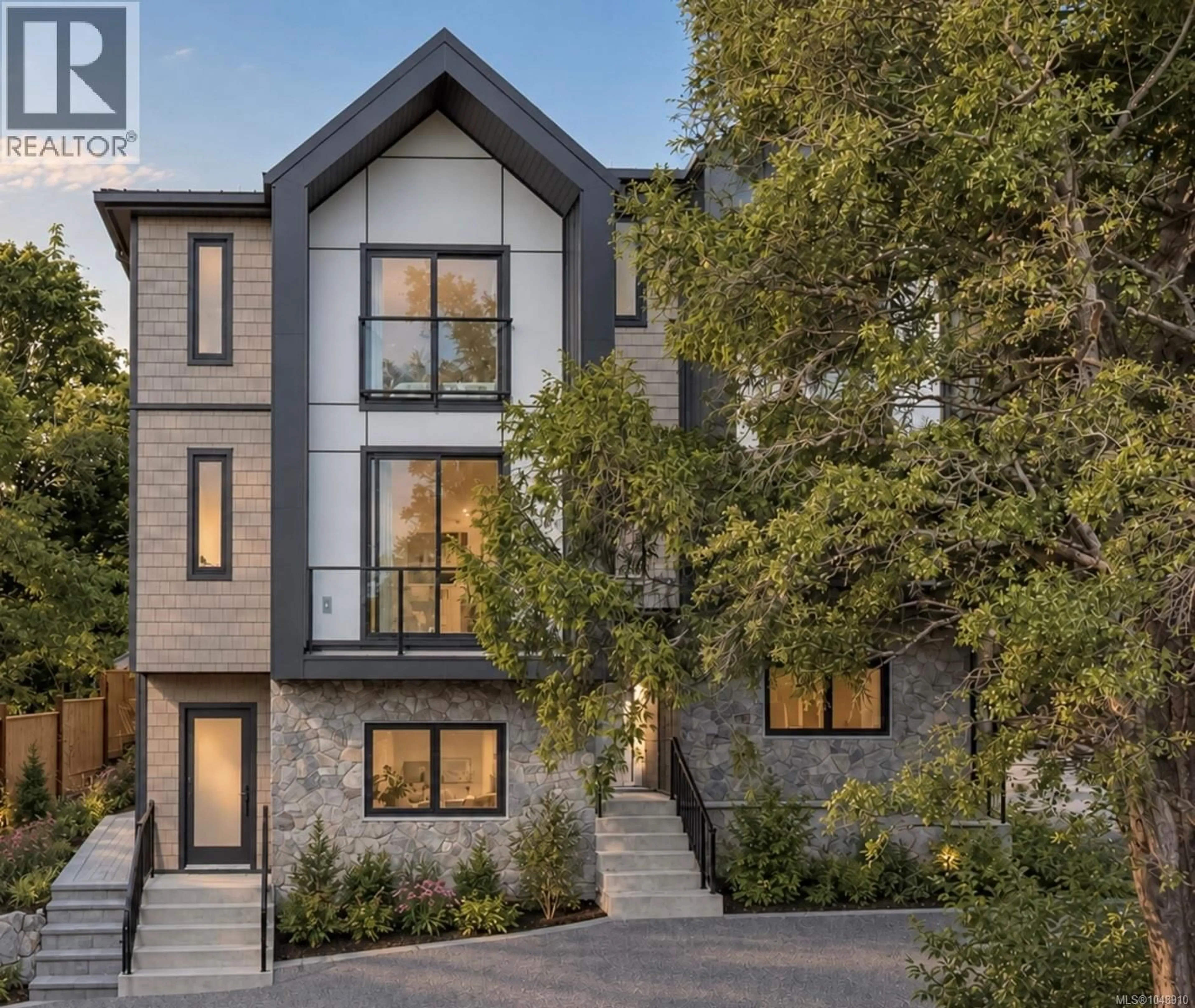 Home with brick exterior material, street for 2 - 519 FOUL BAY ROAD, Victoria British Columbia V8S4G9